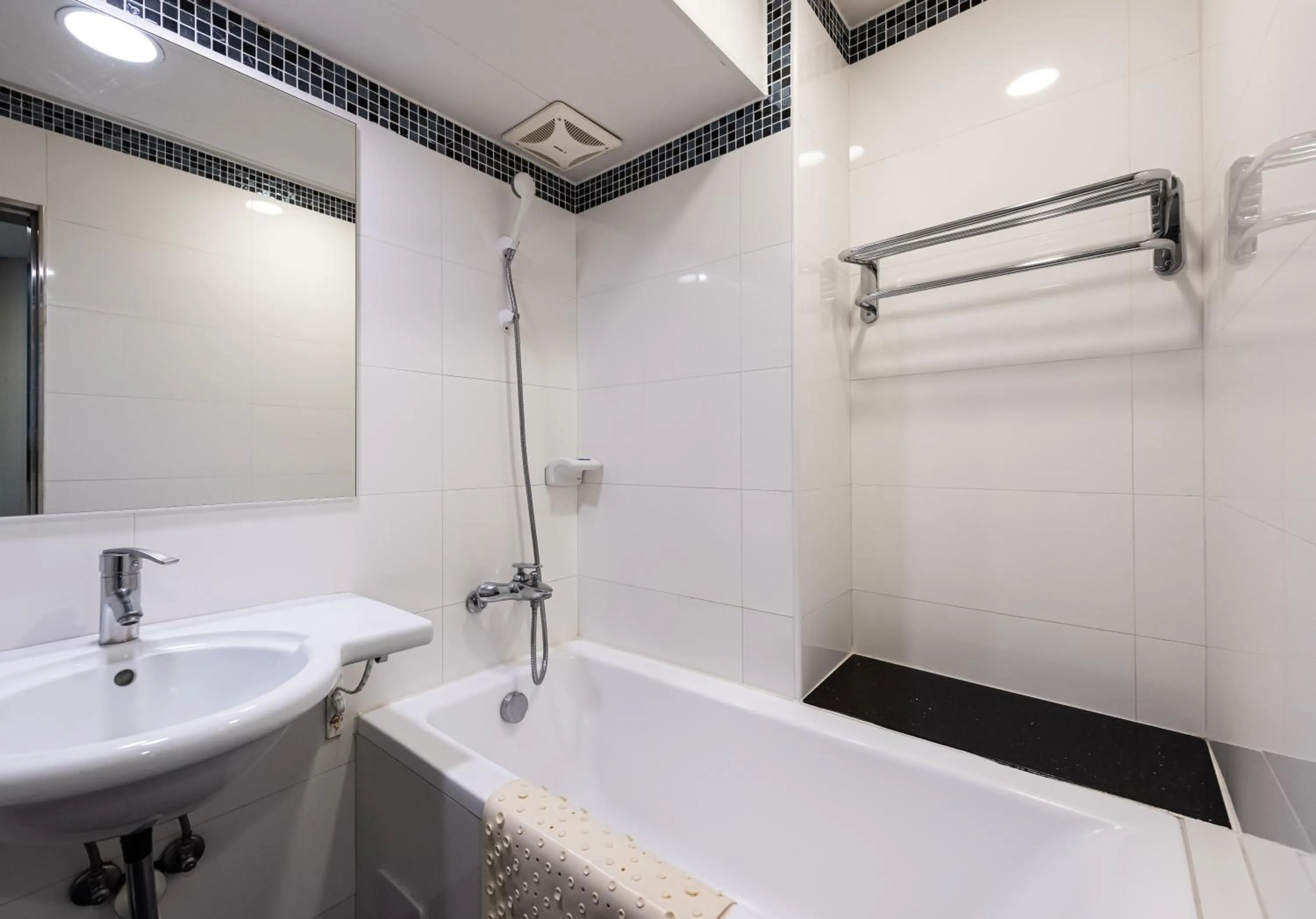 Hub Hotel - Zhongshan Branch