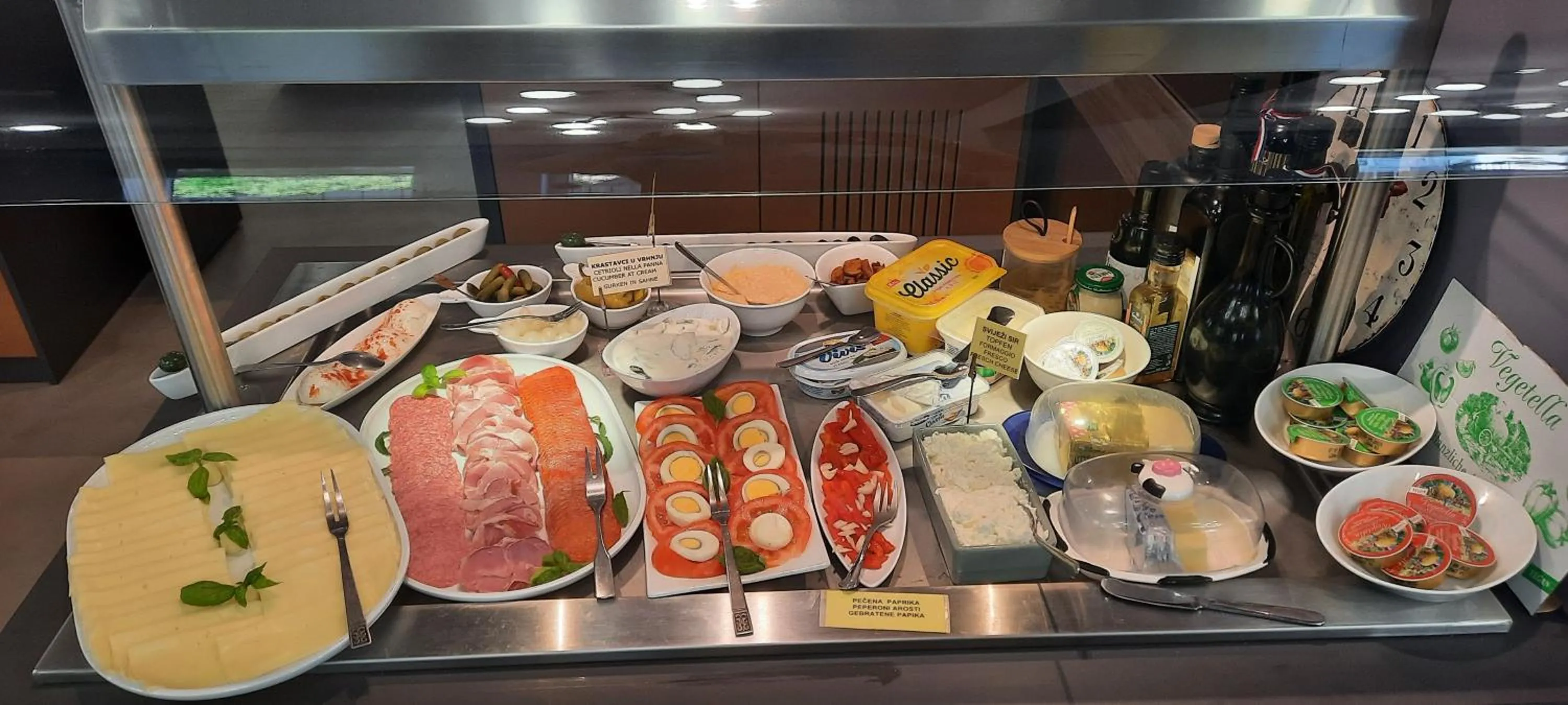 Breakfast in Boutique hotel Lili