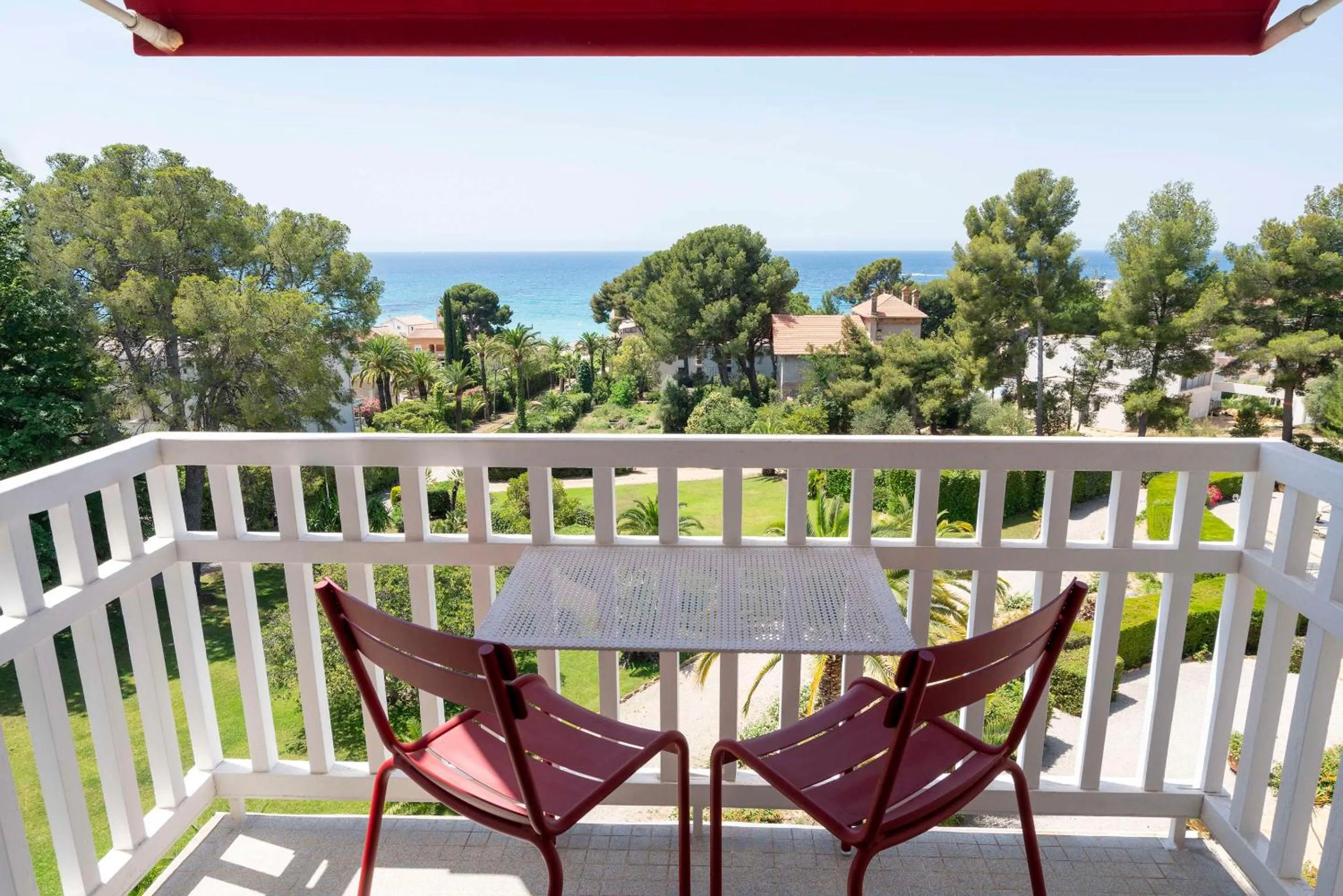 Natural landscape in Grand Hotel Des Lecques; BW Signature Collection