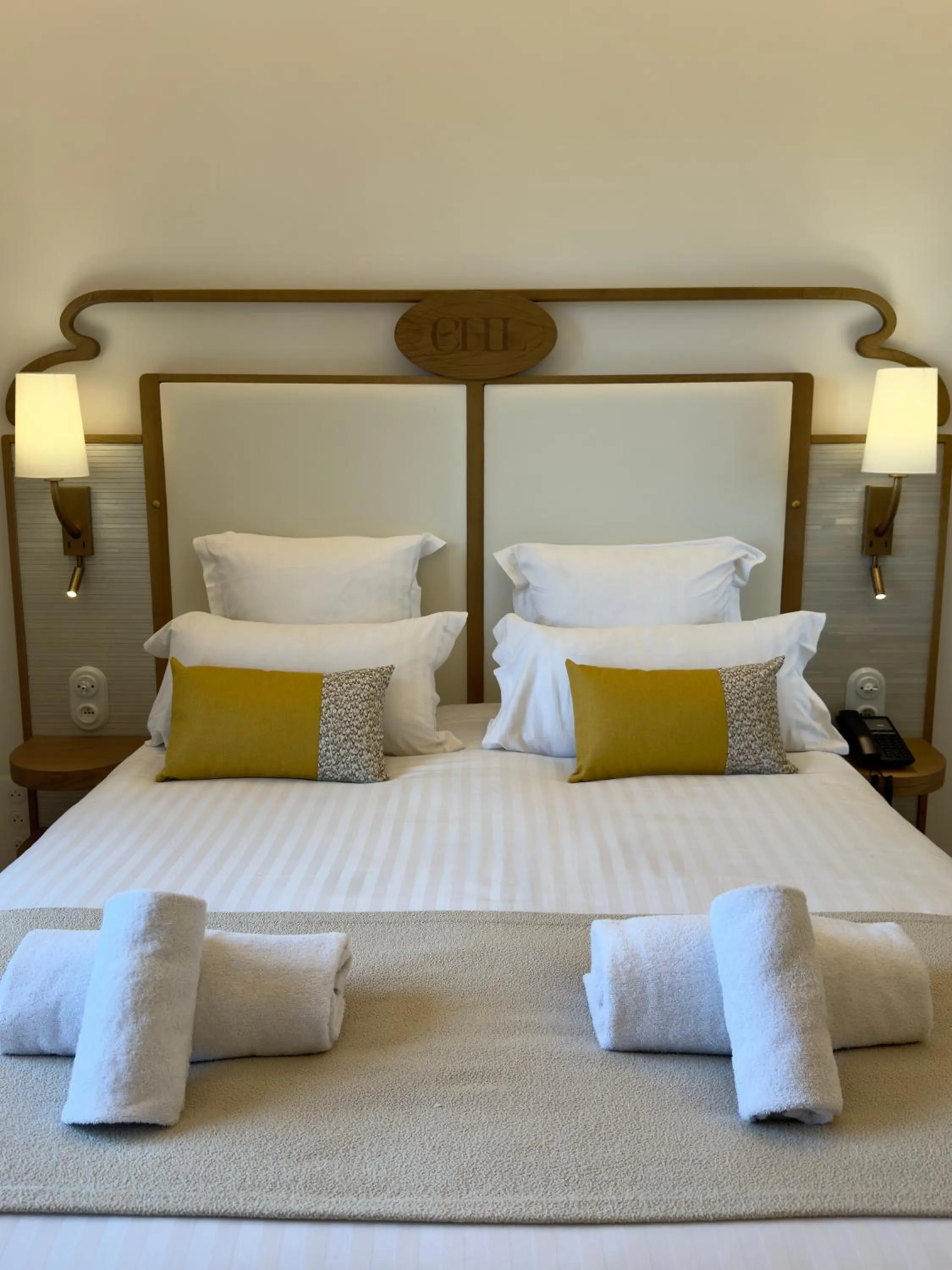 Bed in Grand Hotel Des Lecques; BW Signature Collection