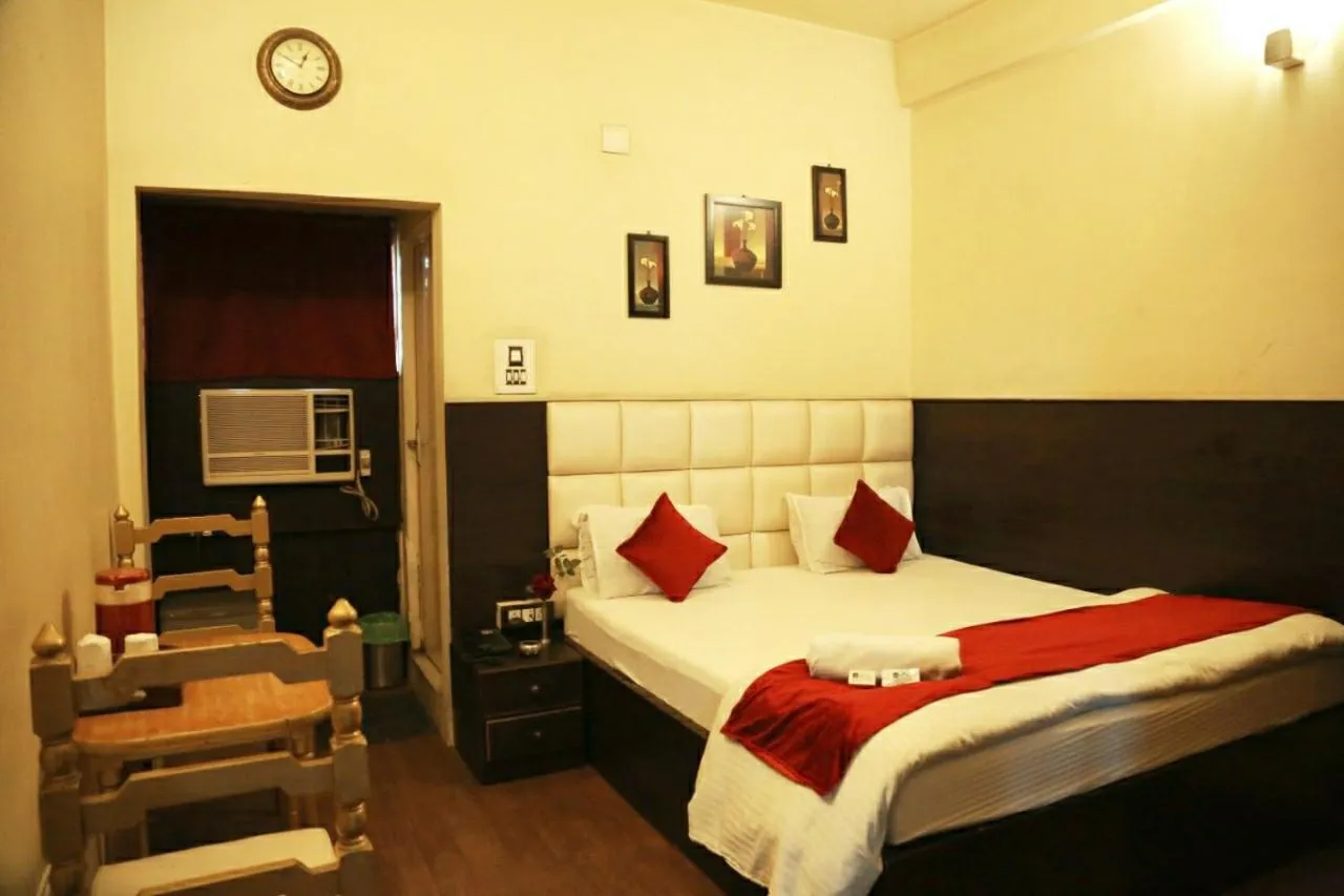 Photo of the whole room, Bed in Hotel Holideiinn