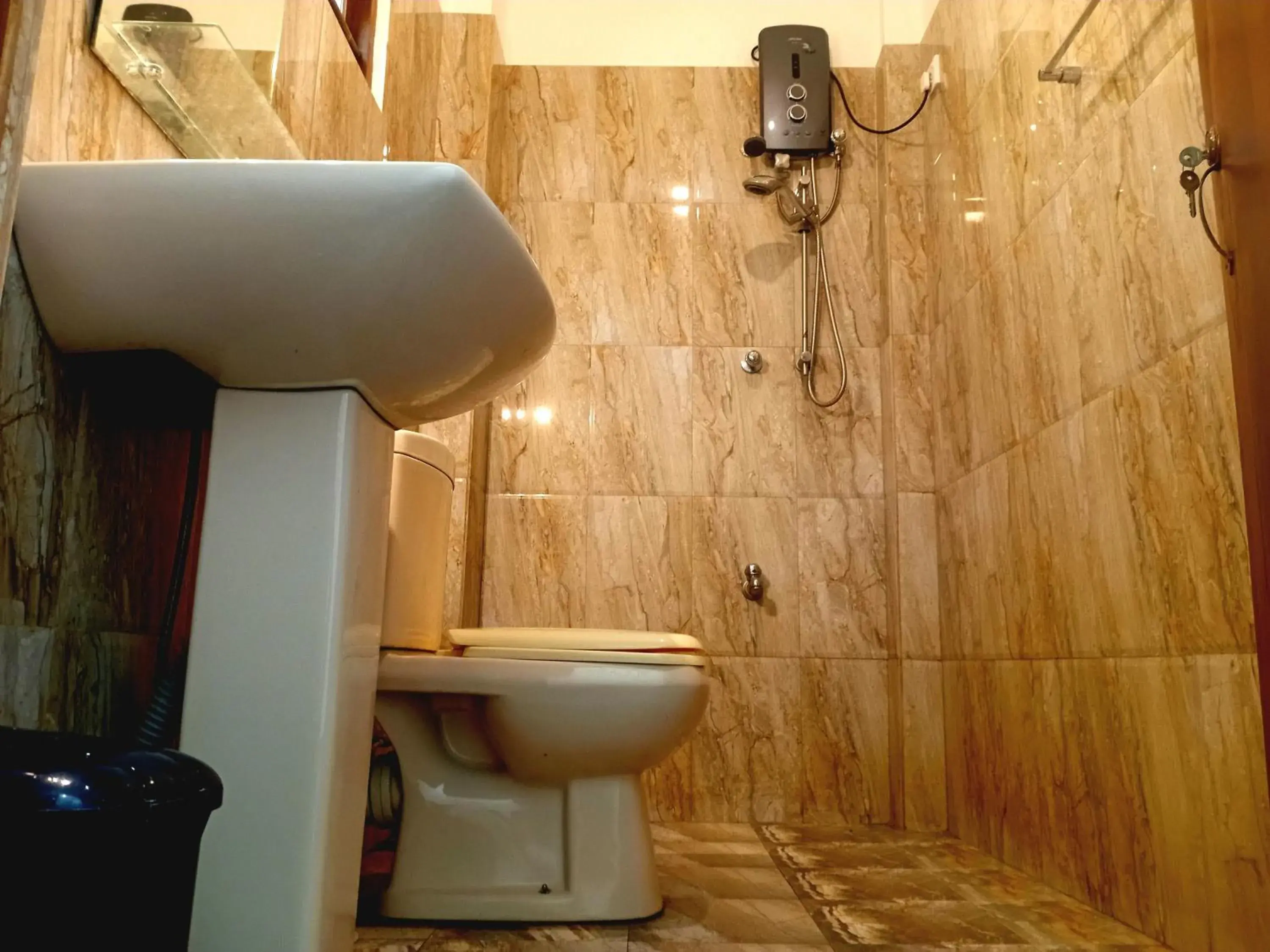 King Room with Balcony - single occupancy in Sunny Side Villa King Room with Balcony - single occupancy in Sunny Side Villa