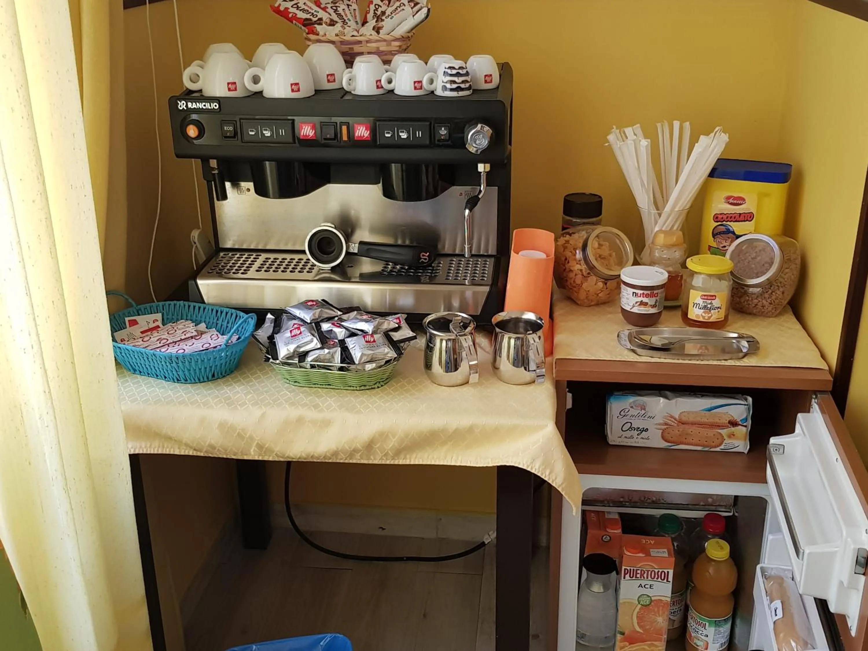 Breakfast in Domina Romae B&B