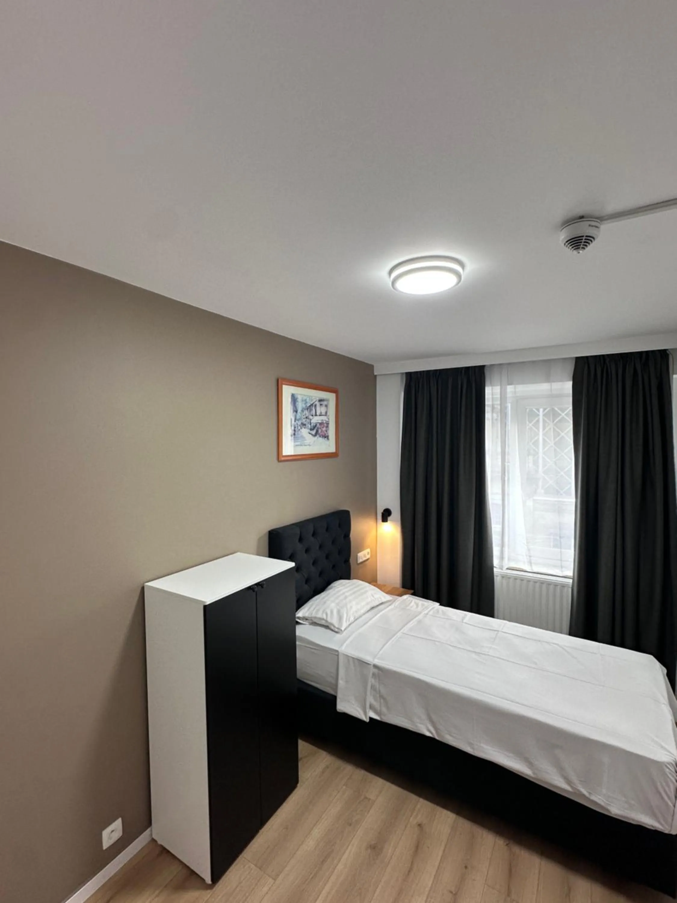 Bedroom, Bed in Hotel Albert