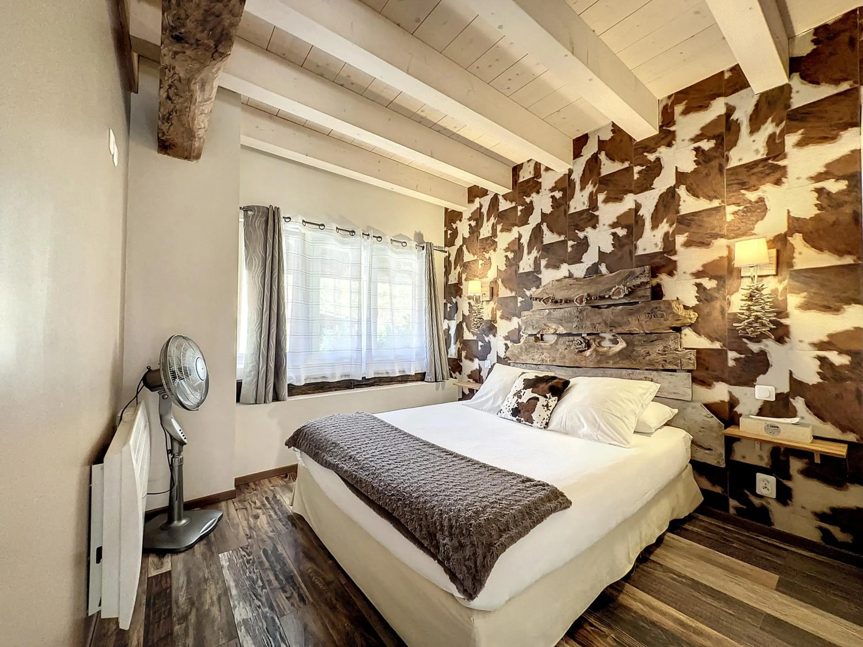 Photo of the whole room in Antre Lacs