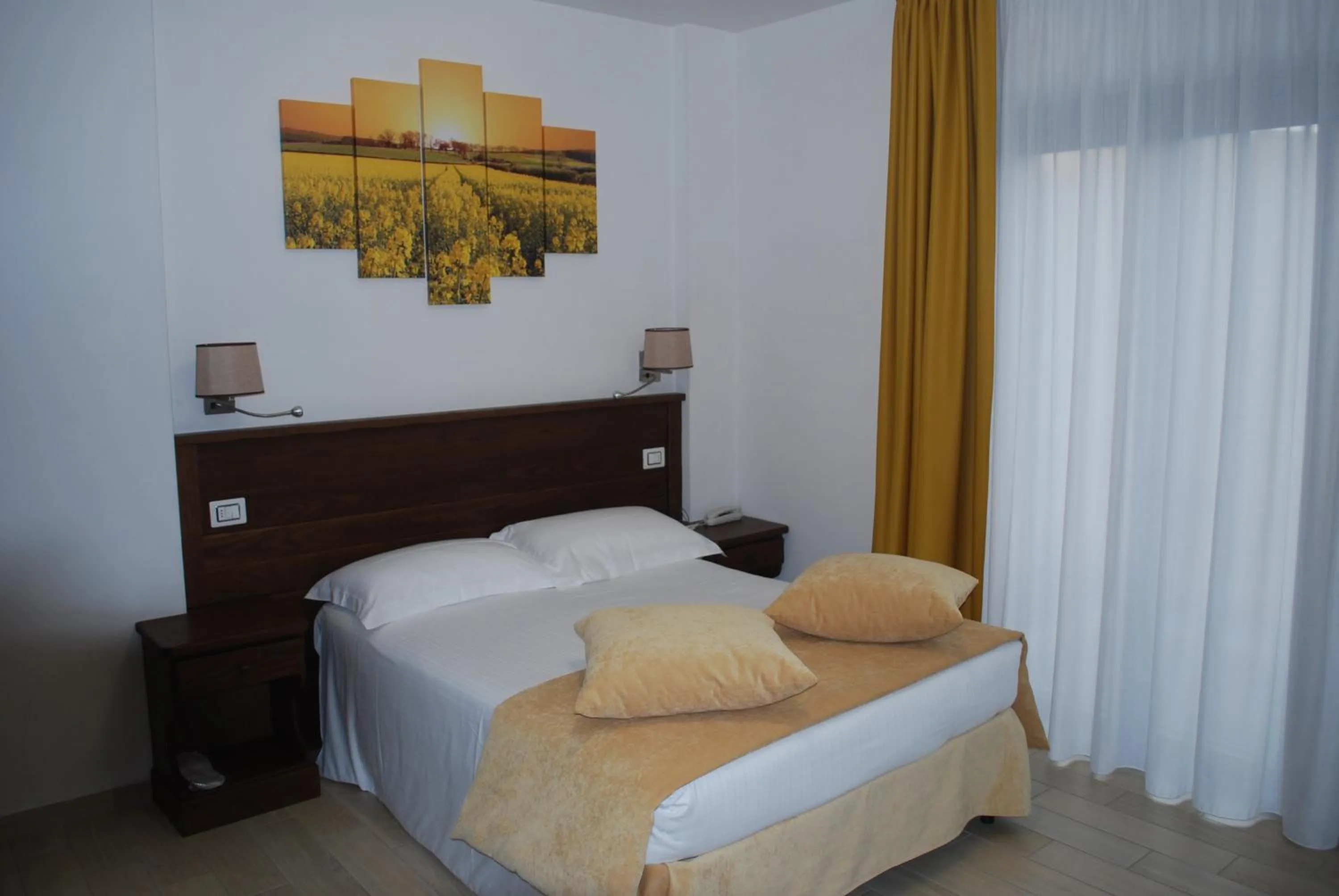 Photo of the whole room, Bed in Hotel Il Bucaneve