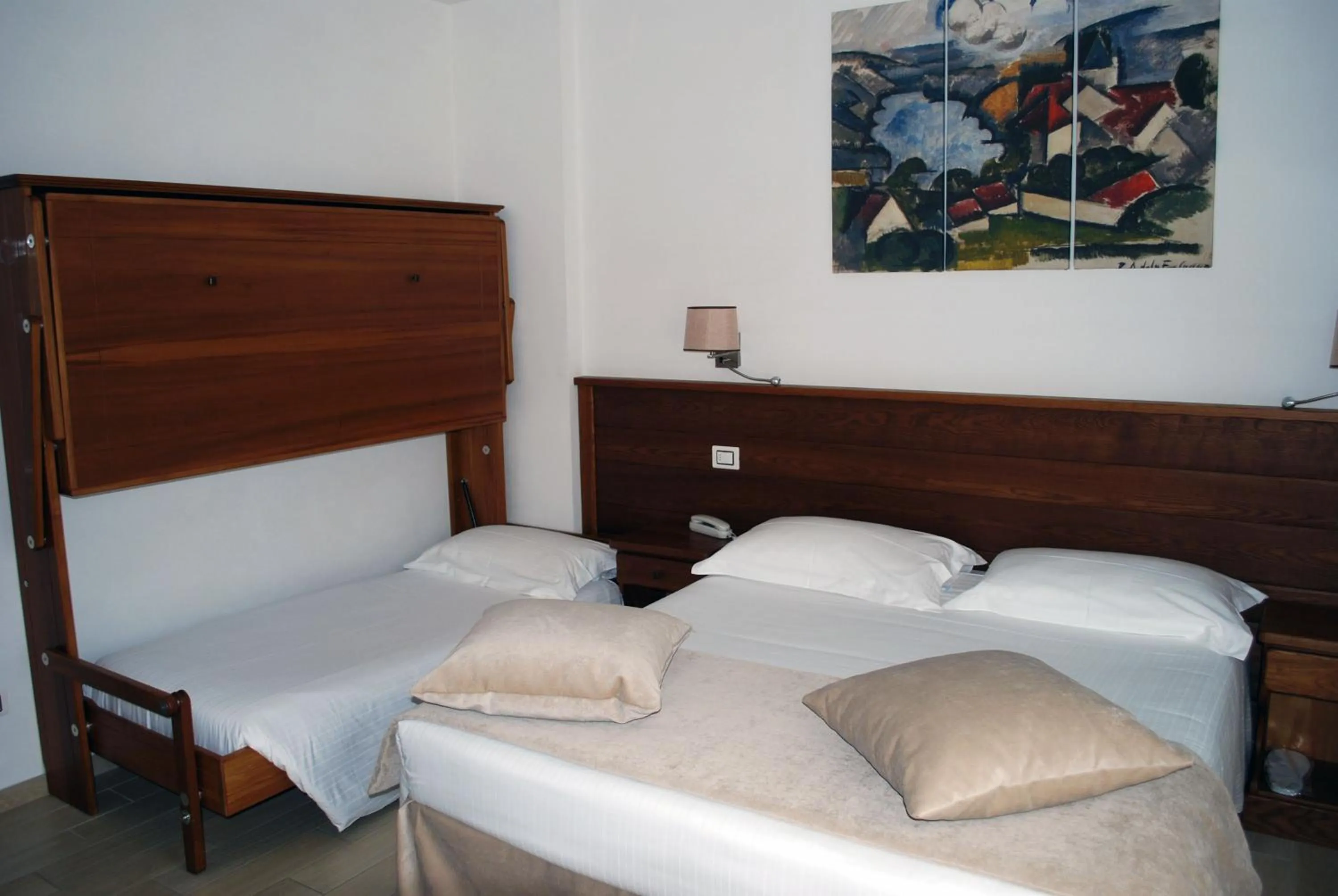 Photo of the whole room, Bed in Hotel Il Bucaneve