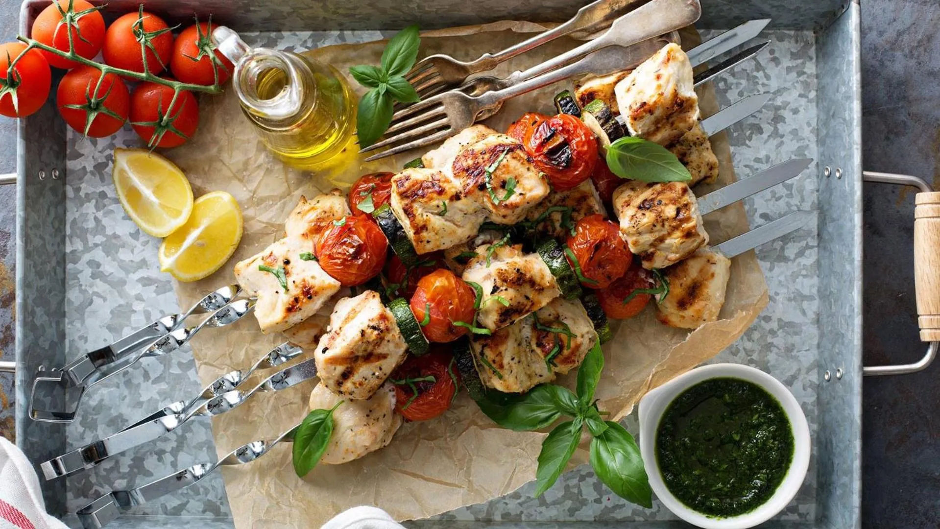 Food and drinks in Camp Rehut