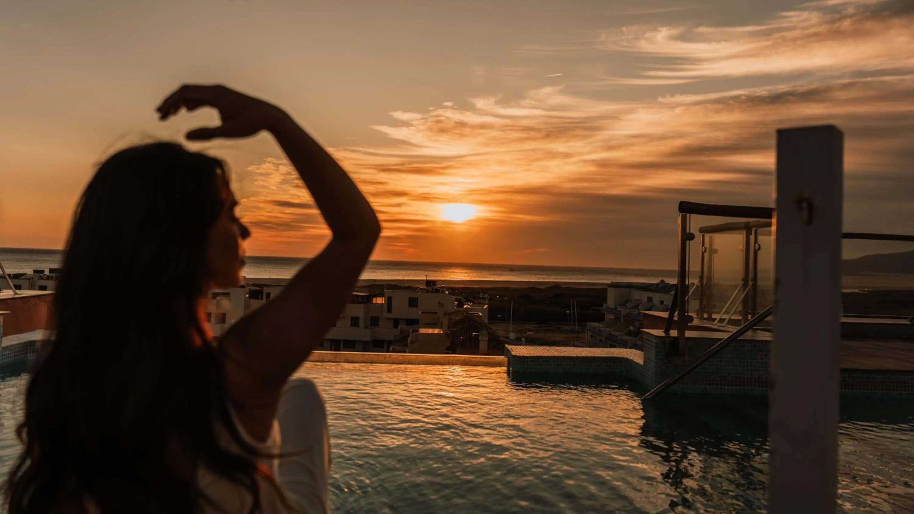 Swimming pool in Tarifa Lances by QHotels