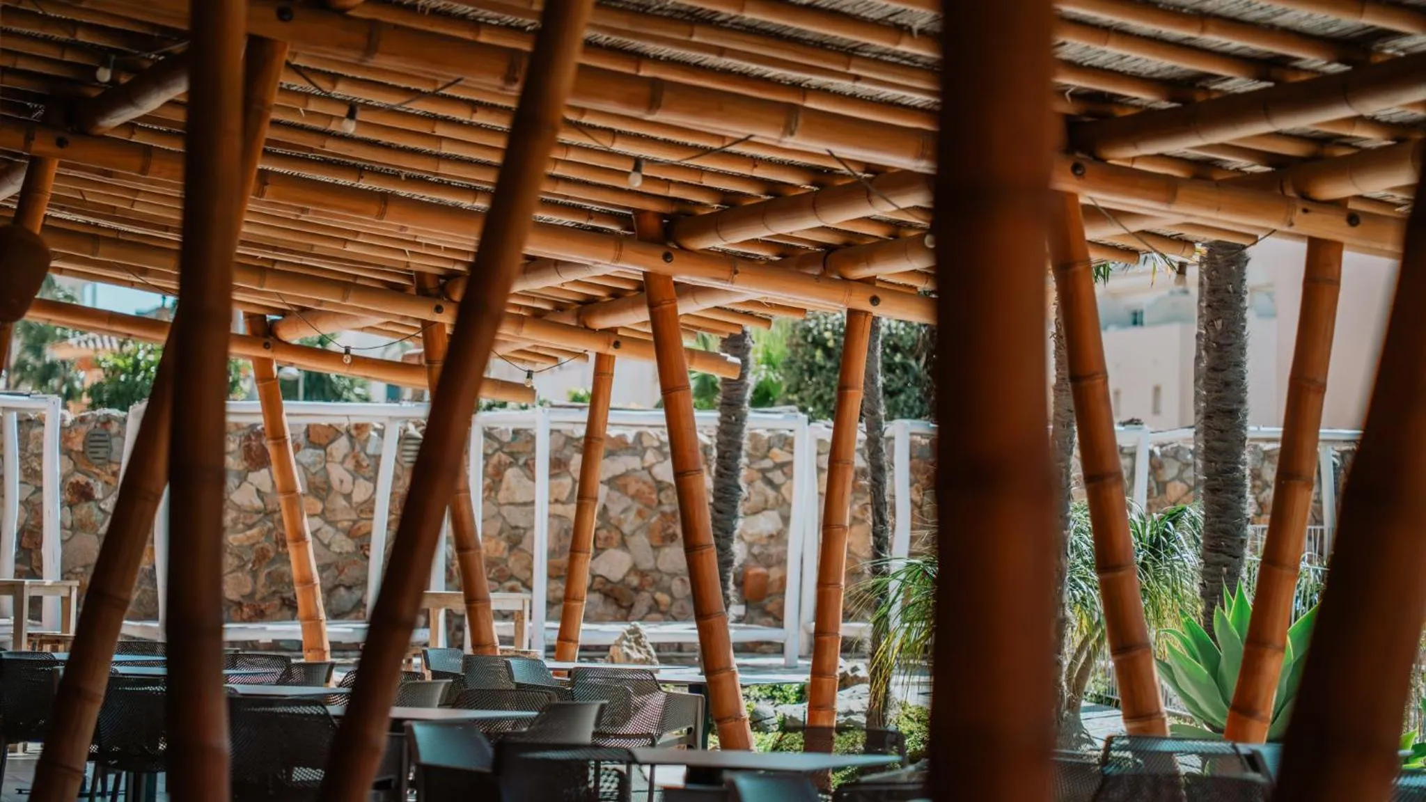 Lounge or bar in Tarifa Lances by QHotels