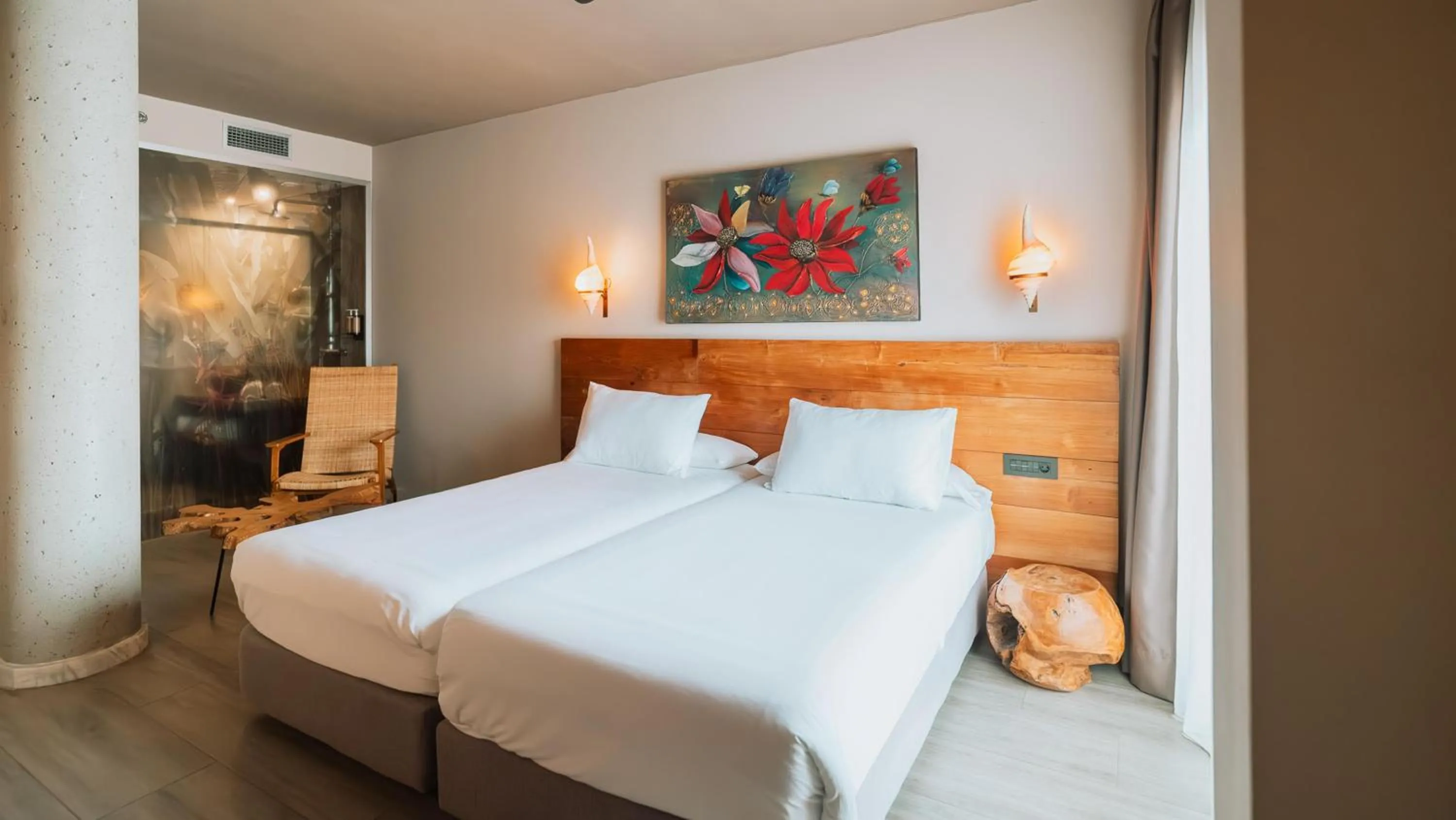 Bed in Tarifa Lances by QHotels