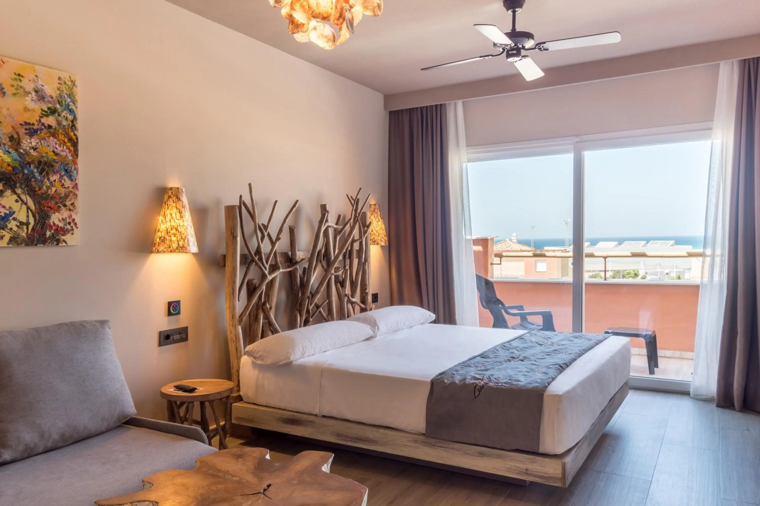 Photo of the whole room, Bed in Tarifa Lances by QHotels