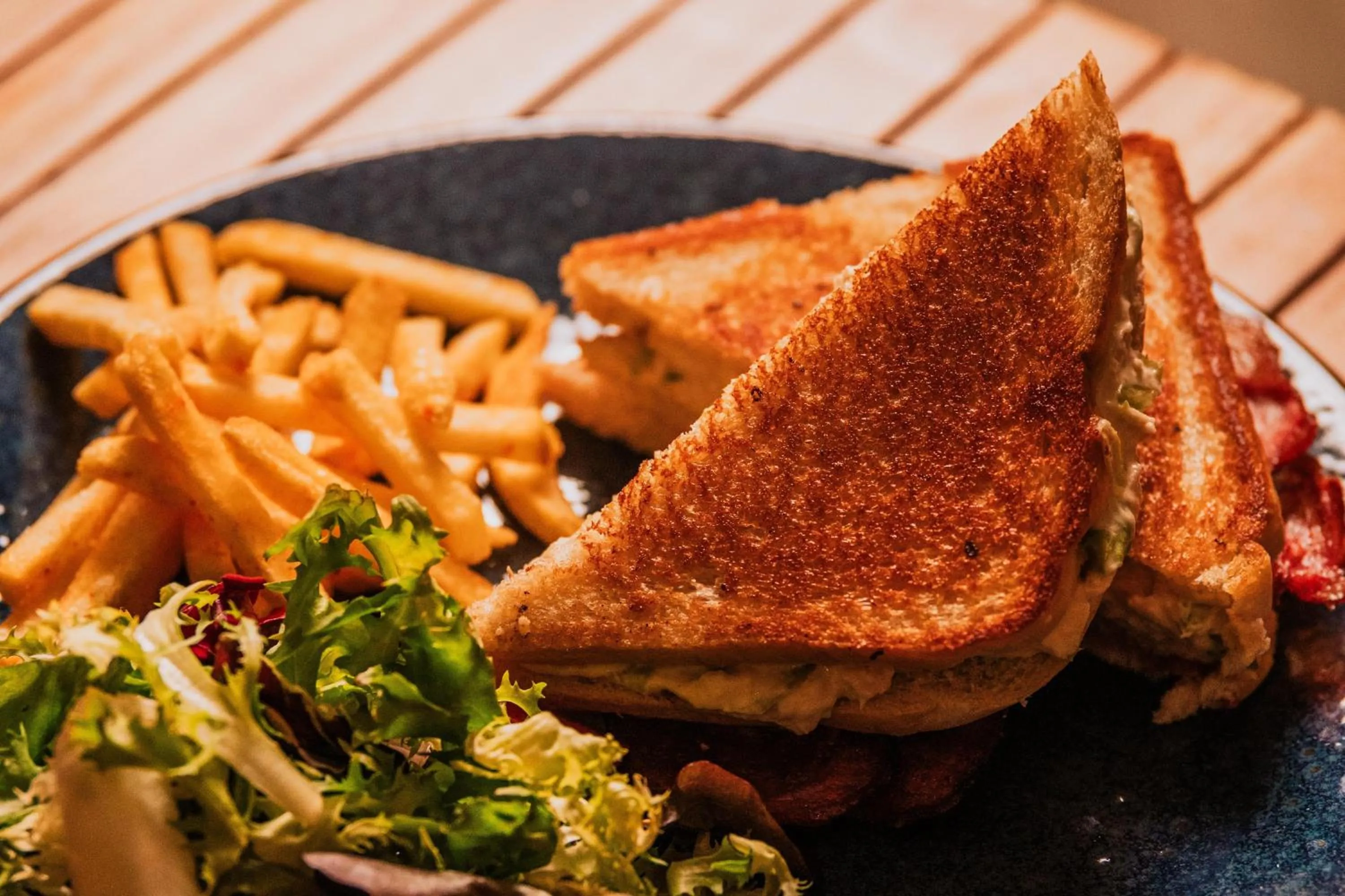 Food and drinks in Tarifa Lances by QHotels