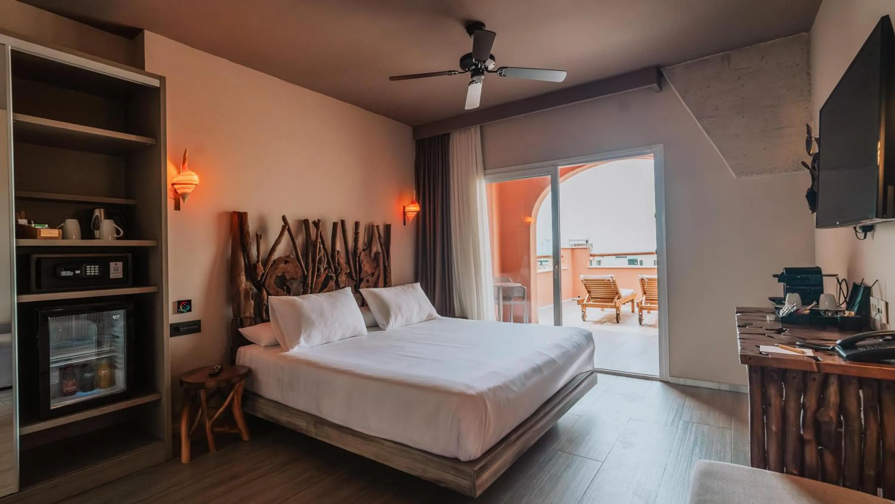 Bedroom, Bed in Tarifa Lances by QHotels