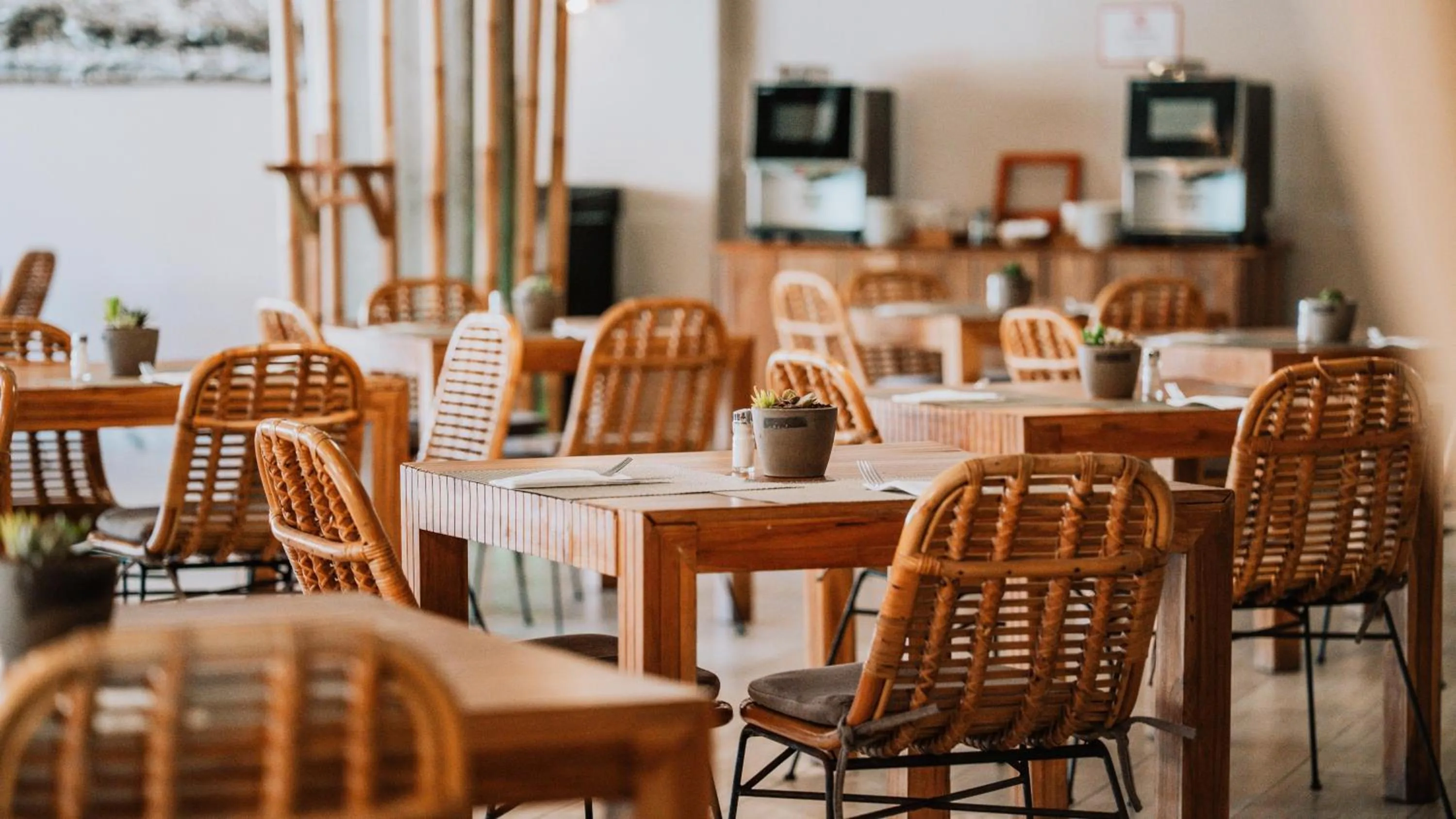 Restaurant/places to eat in Tarifa Lances by QHotels