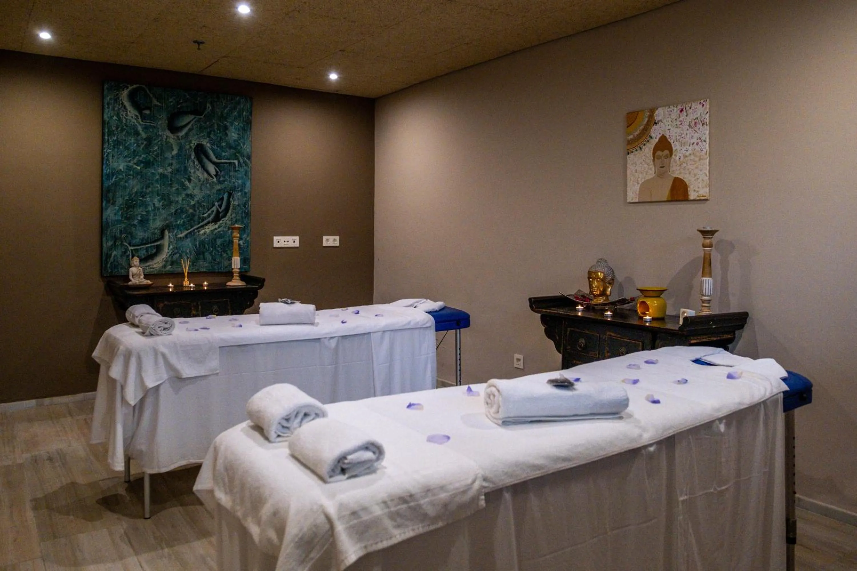 Massage in Tarifa Lances by QHotels