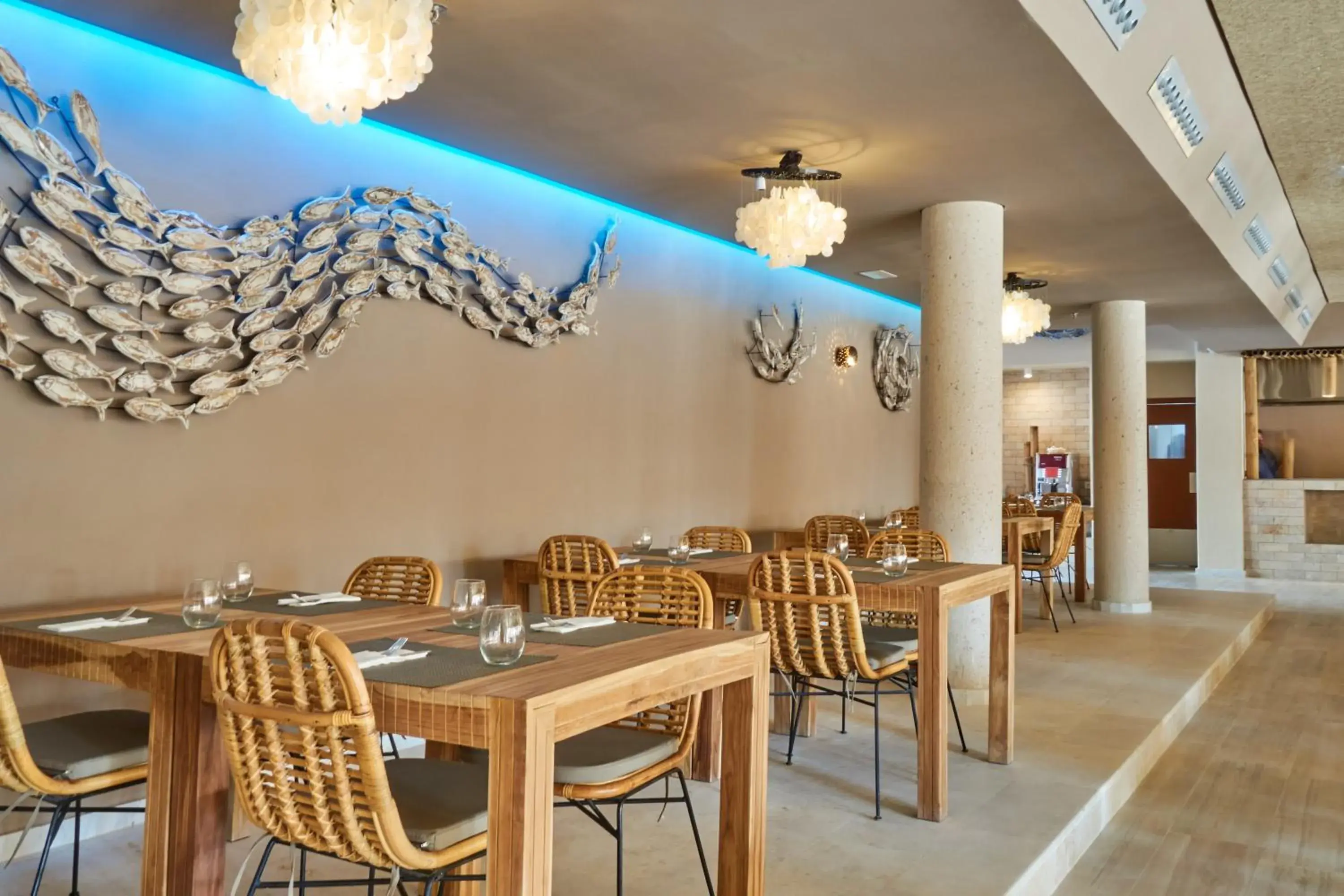 Restaurant/places to eat in Tarifa Lances by QHotels Restaurant/places to eat in Tarifa Lances by QHotels