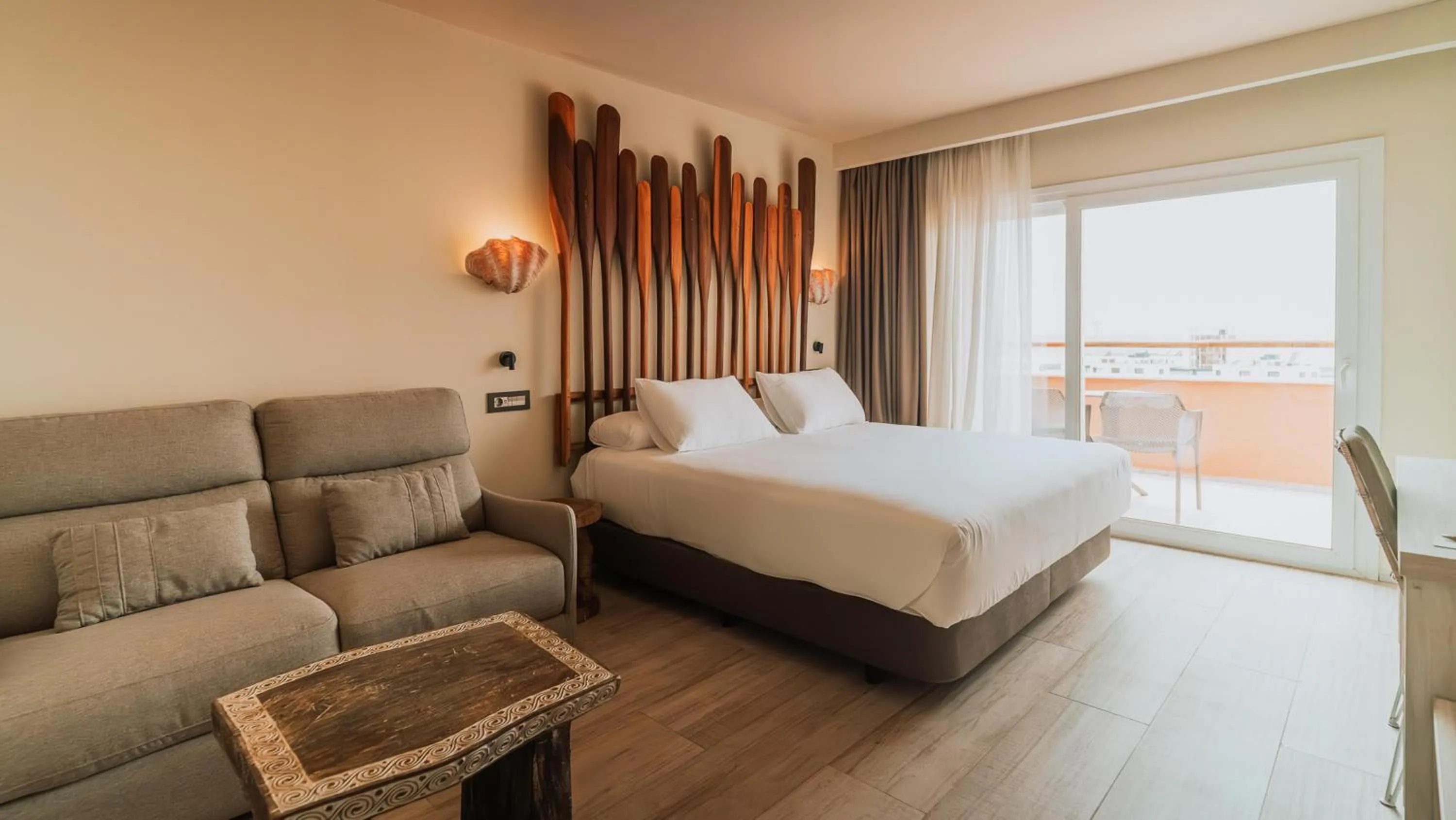 Bedroom, Bed in Tarifa Lances by QHotels