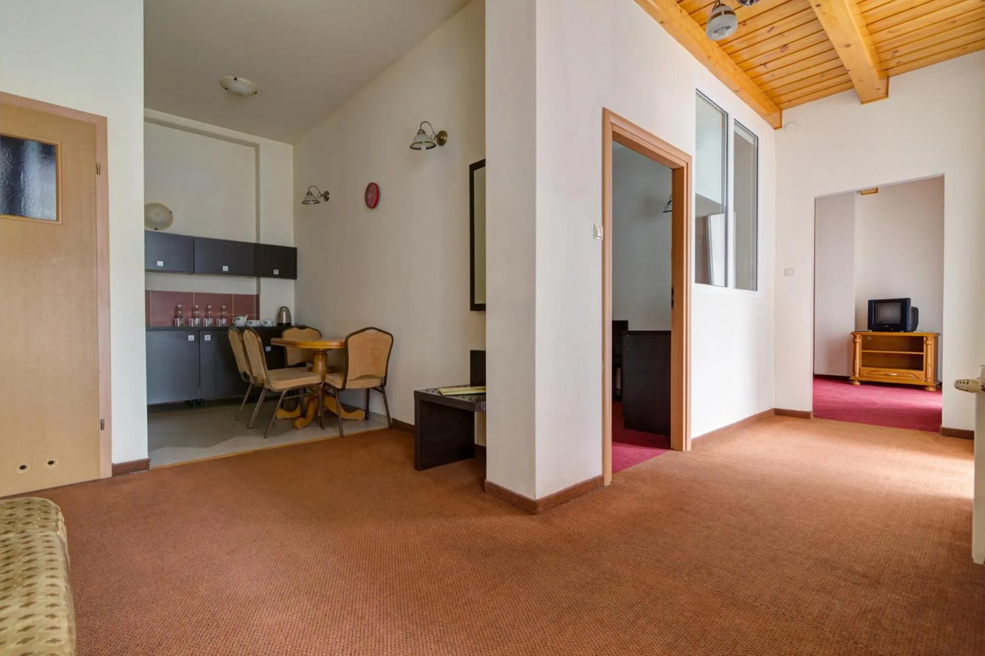 TV and multimedia in Apartamenty Renesans