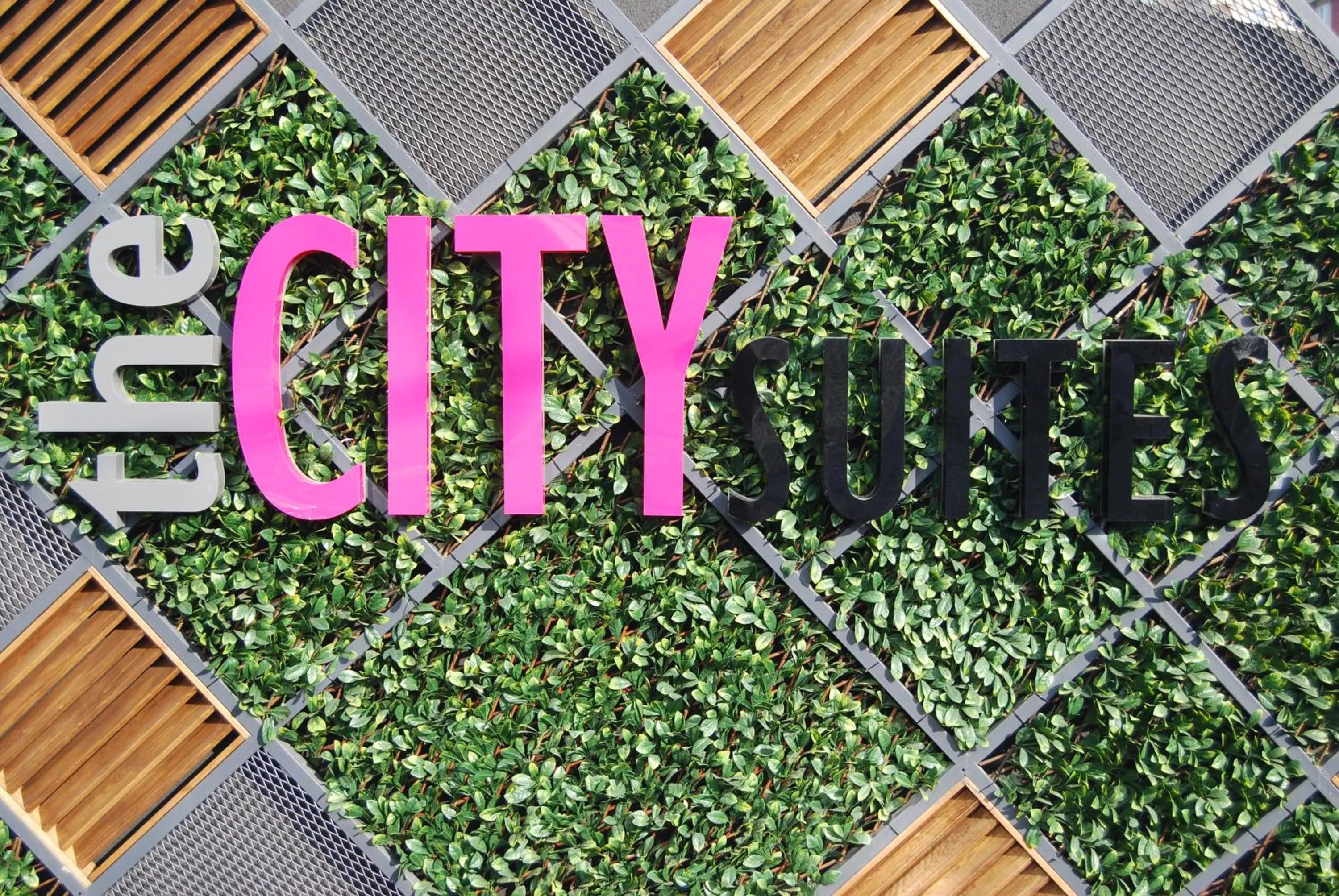 Facade/entrance in The City Suites