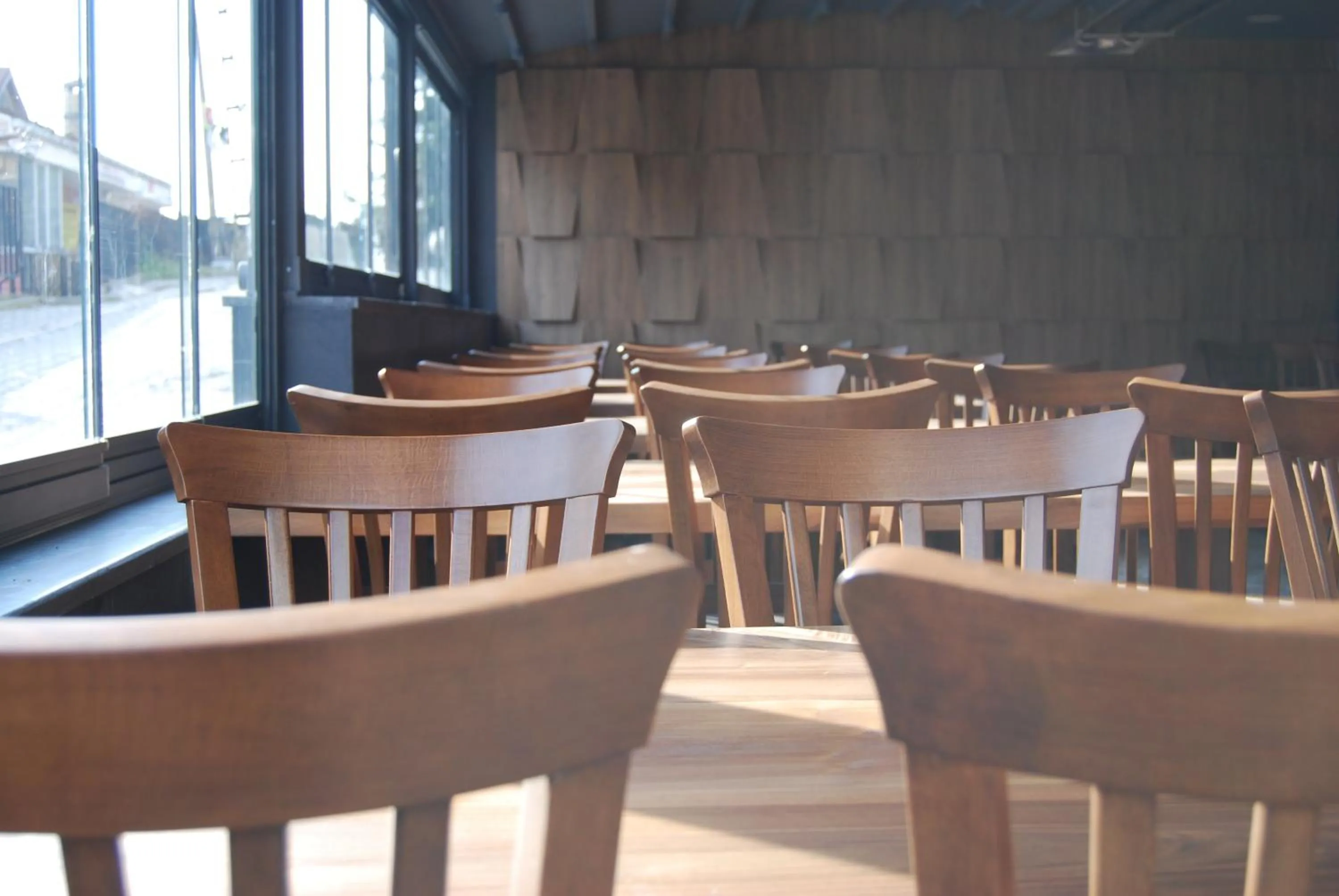 Restaurant/places to eat in The City Suites