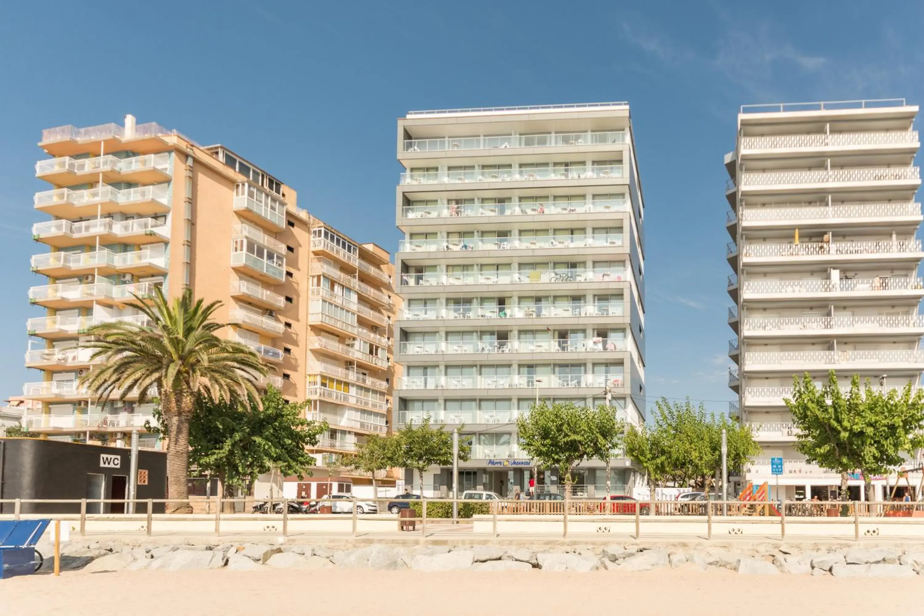Property building in Pierre & Vacances Blanes Playa Property building in Pierre & Vacances Blanes Playa