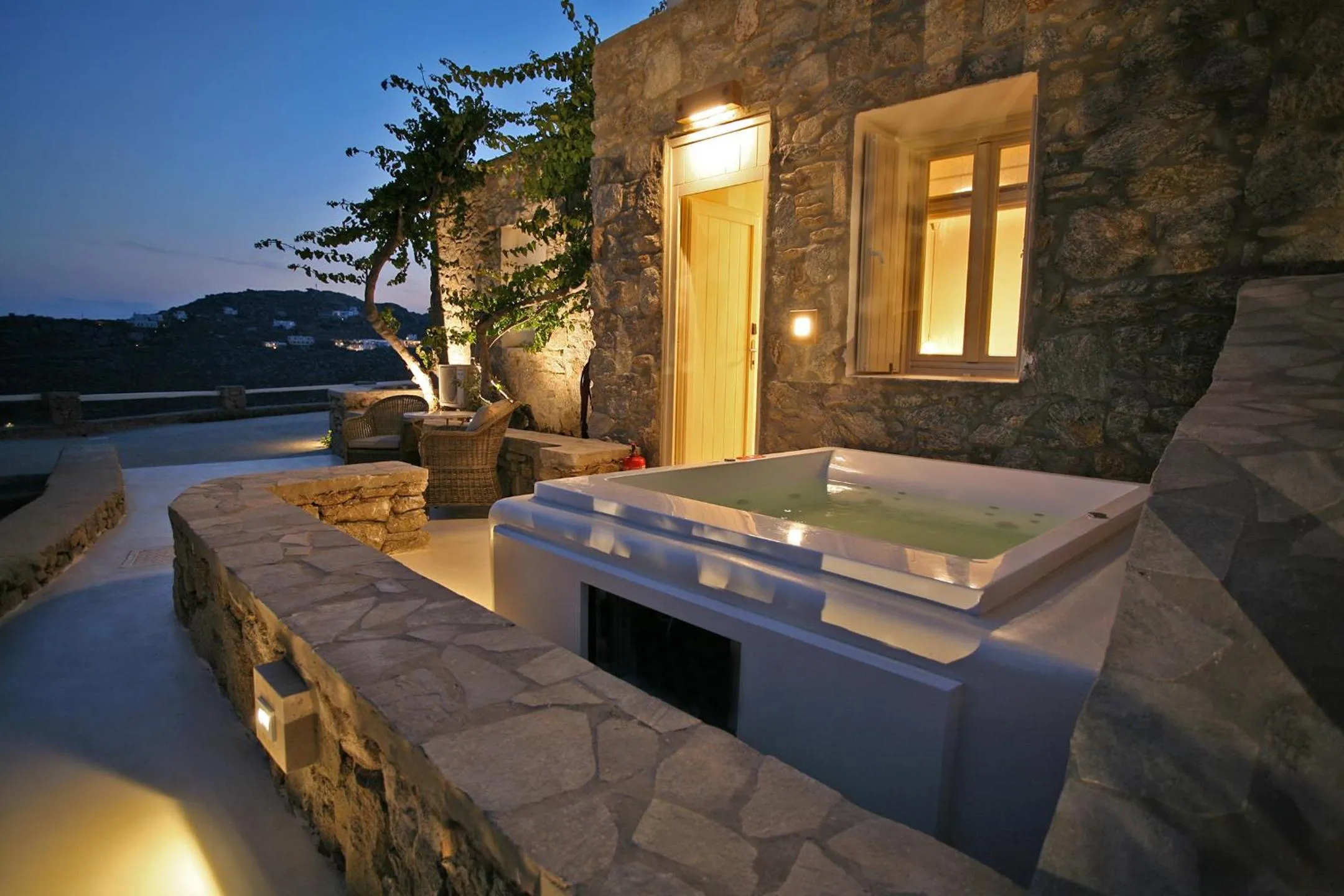 Property building in Atlantis Beach Residence