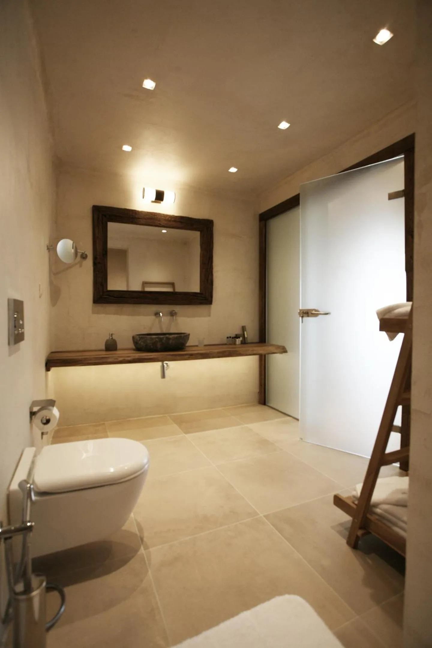 Shower in Atlantis Beach Residence