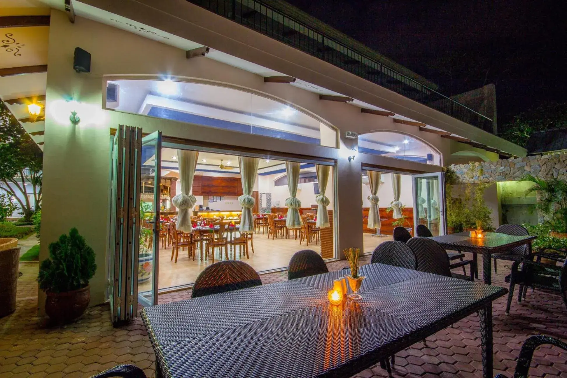 Restaurant/places to eat in Mactan Resort by 1521 Restaurant/places to eat in Mactan Resort by 1521