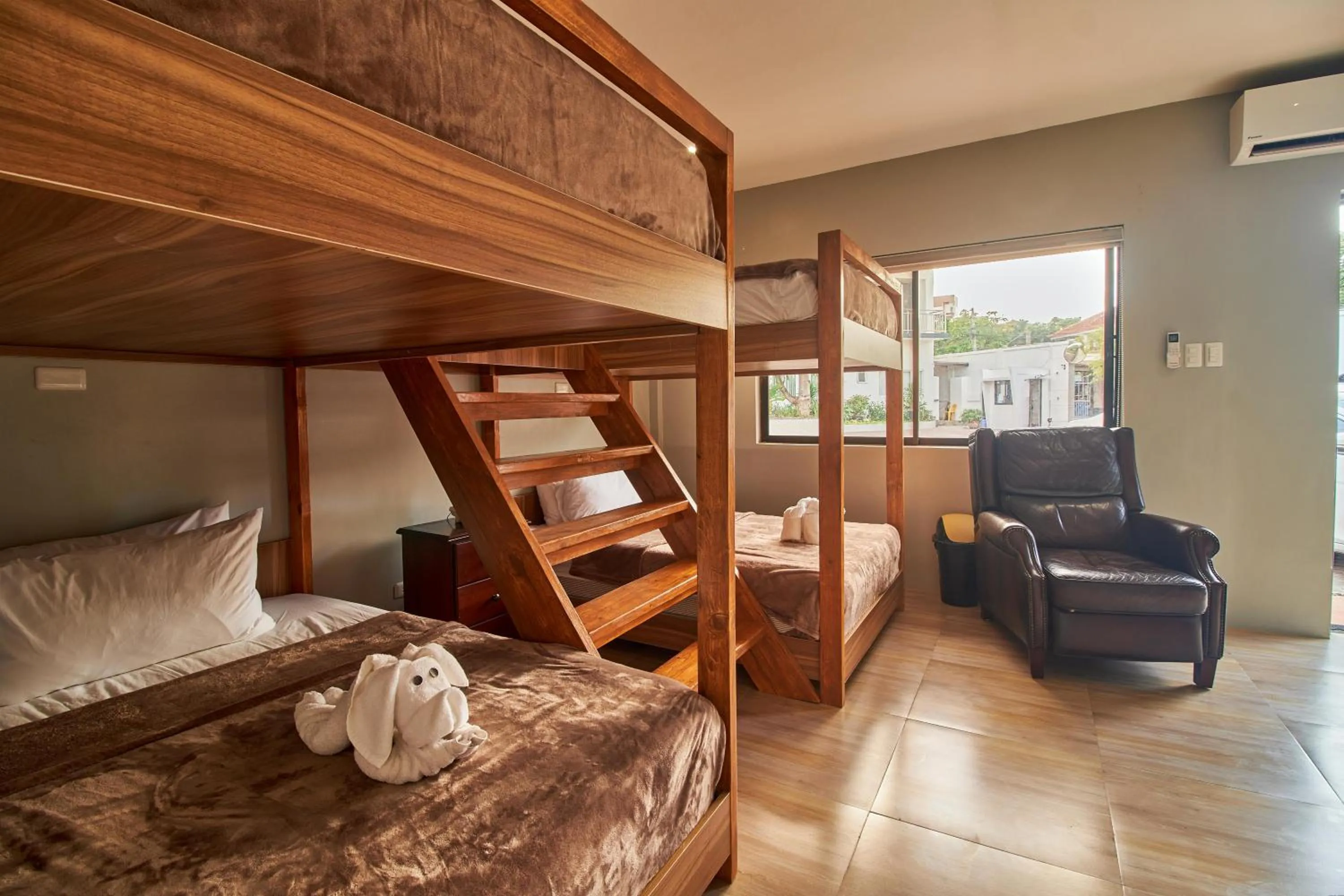 Photo of the whole room, Bed in Mactan Resort by 1521