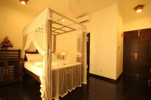 Saffron Hotel Unawatuna