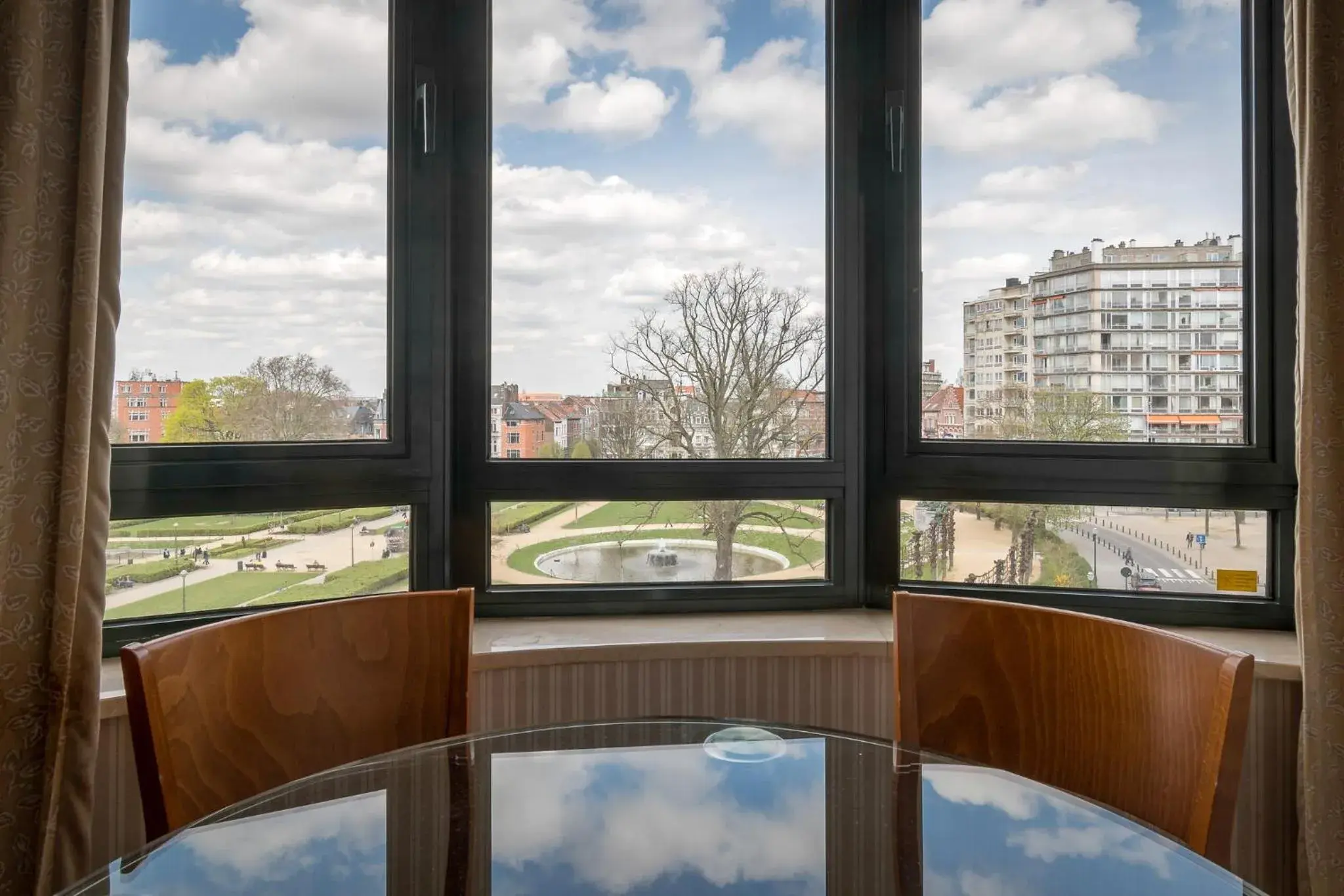 Garden view in B-aparthotel Ambiorix Garden view in B-aparthotel Ambiorix