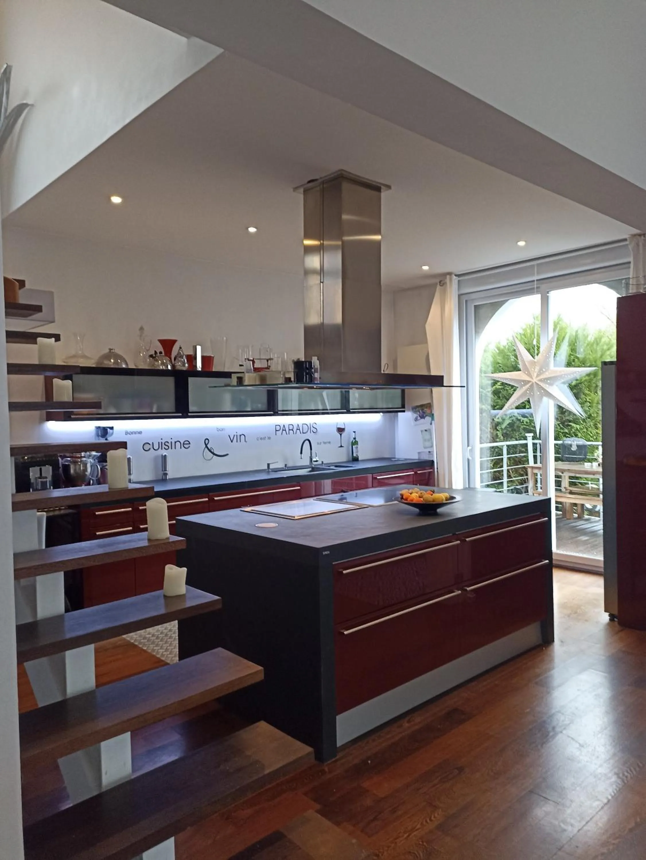 Kitchen or kitchenette in Chambres d'Hôtes LA PASTOURELLE Royan centre