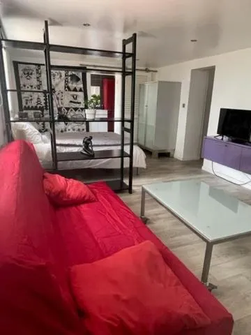 Bed in Chambres d'Hôtes LA PASTOURELLE Royan centre