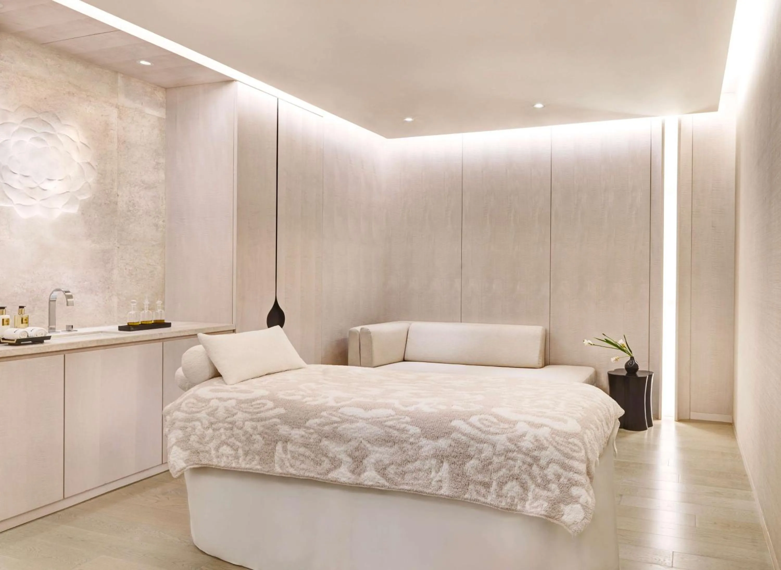 Spa and wellness centre/facilities, Bed in Park Hyatt Bangkok