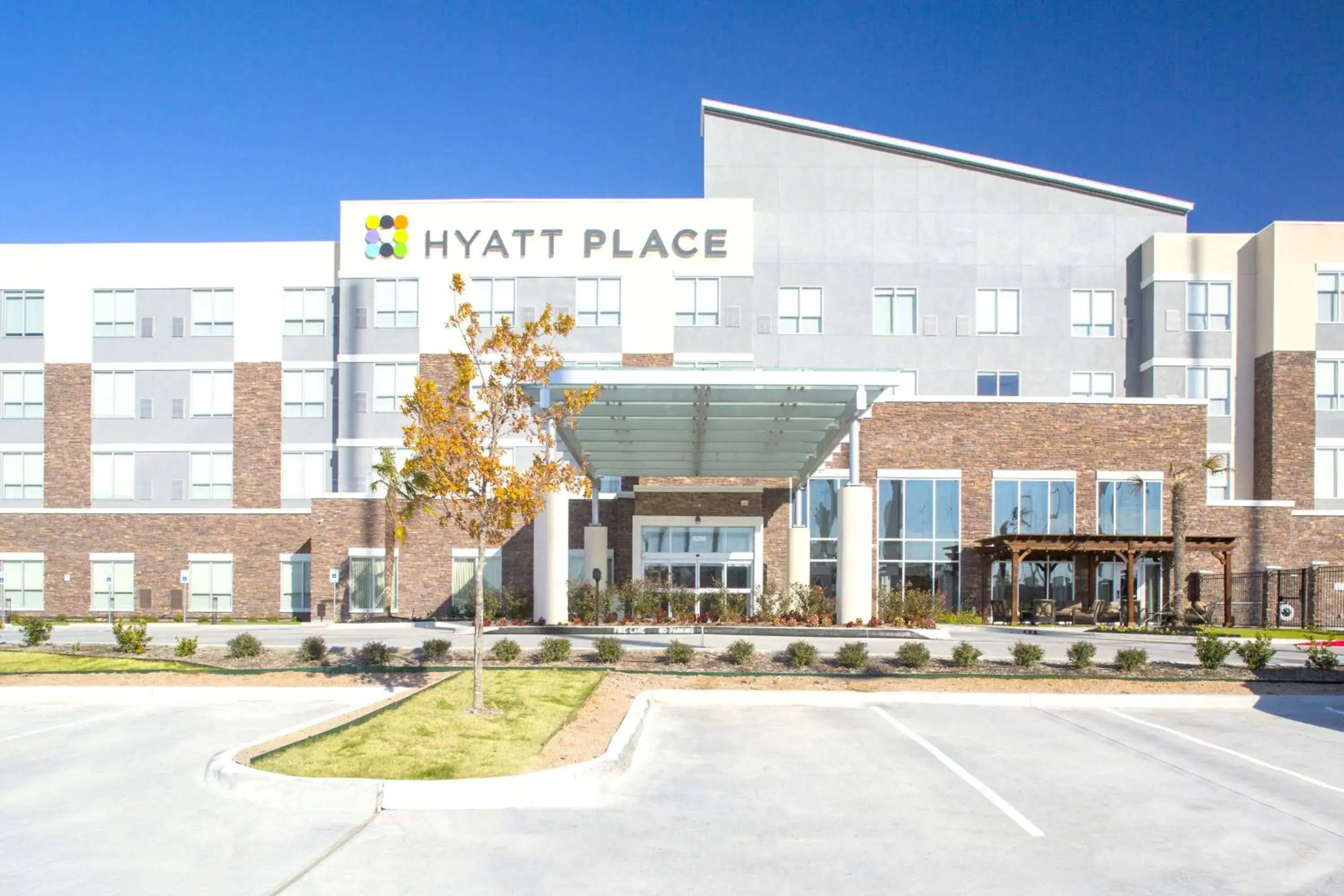 Property building in Hyatt Place Dallas/The Colony Property building in Hyatt Place Dallas/The Colony