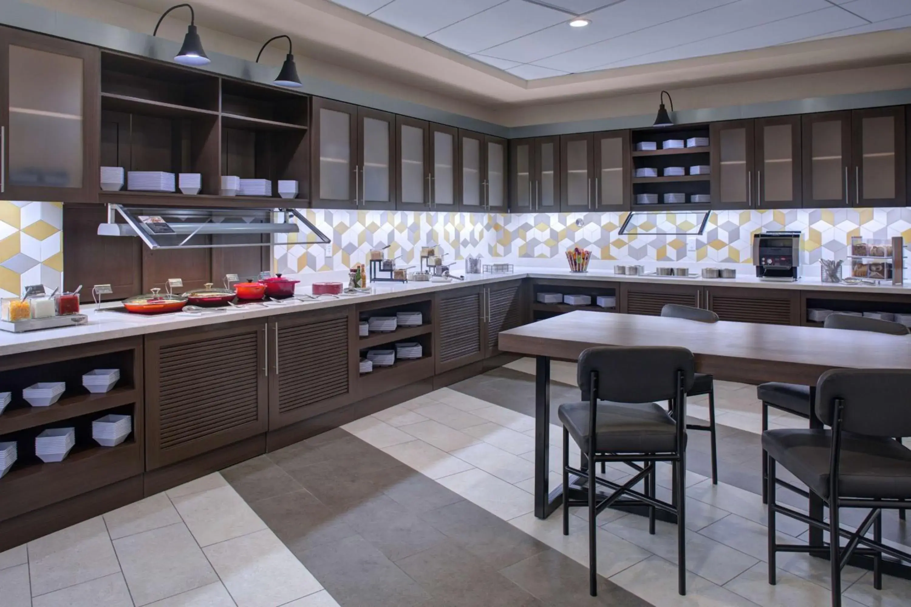 Restaurant/places to eat in Hyatt Place Dallas/The Colony Restaurant/places to eat in Hyatt Place Dallas/The Colony