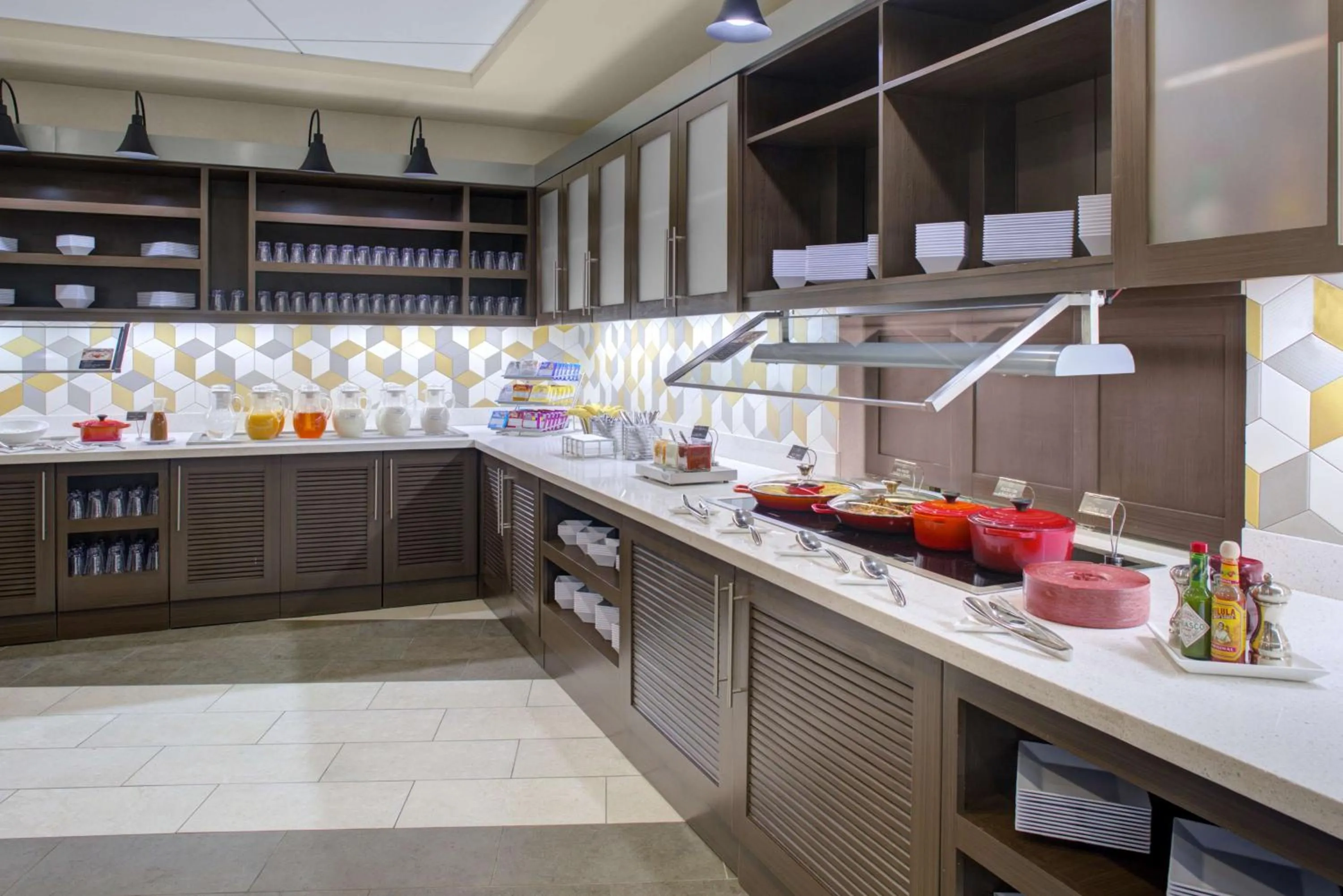 Restaurant/places to eat in Hyatt Place Dallas/The Colony