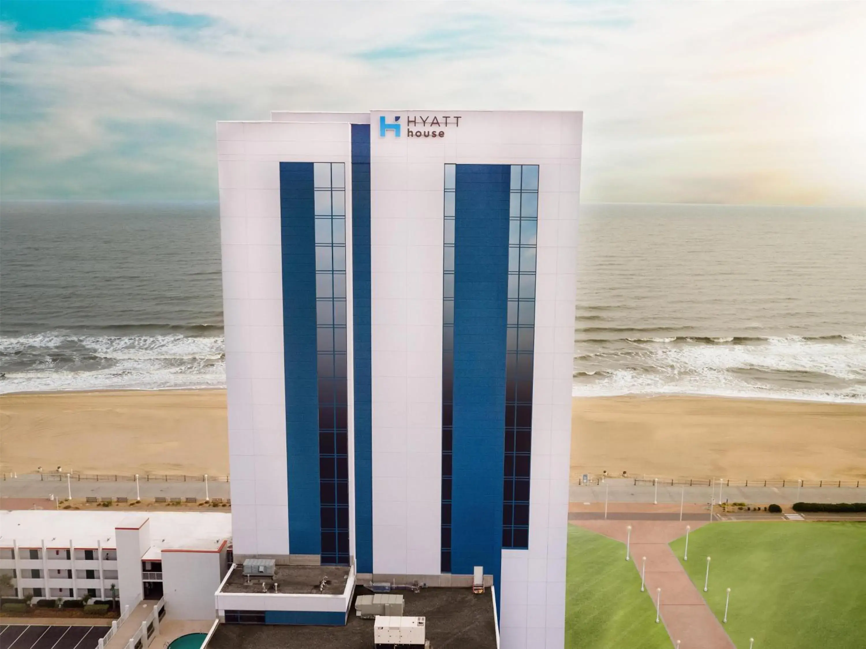 Property building in Hyatt House Virginia Beach / Oceanfront Property building in Hyatt House Virginia Beach / Oceanfront