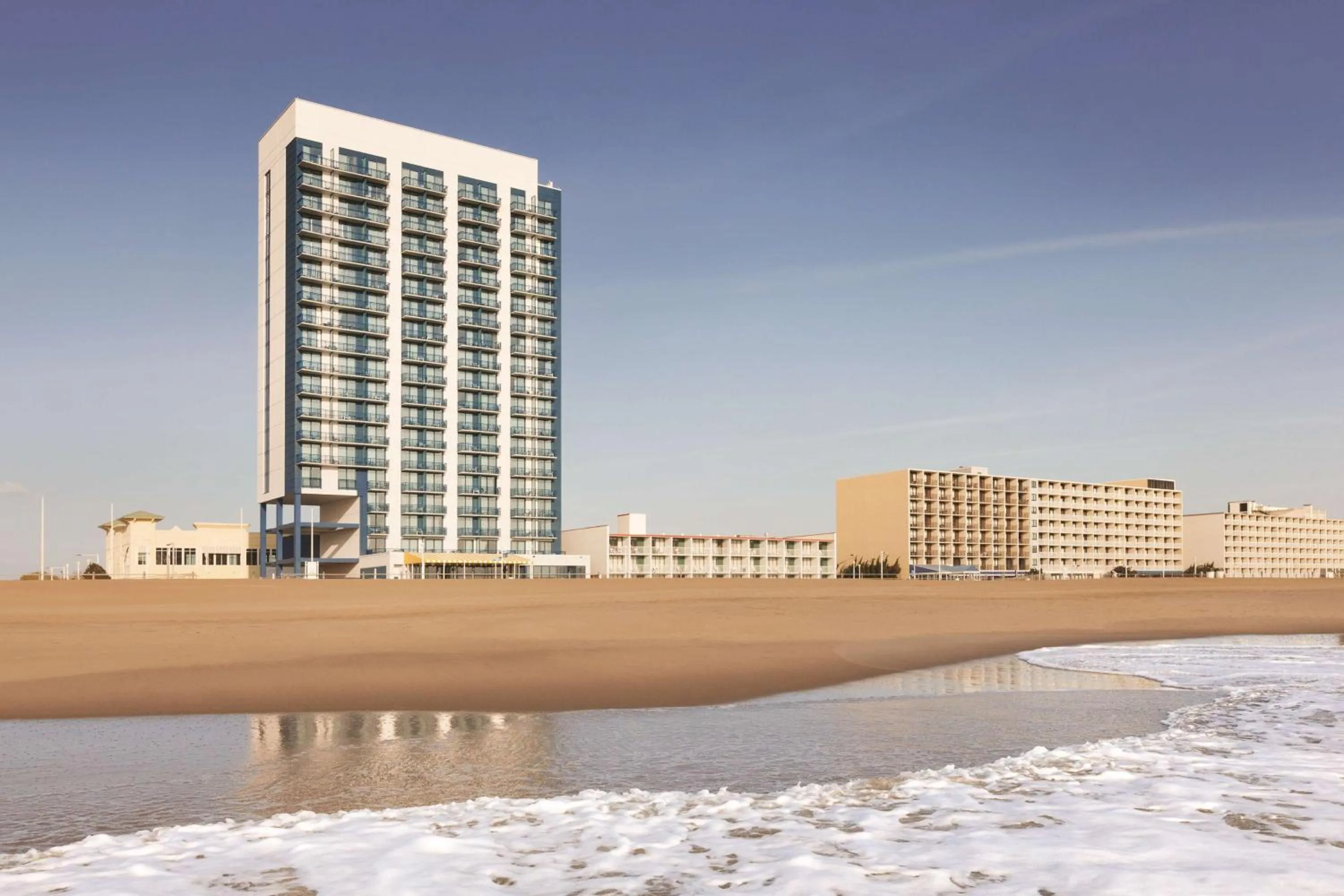 Property building in Hyatt House Virginia Beach / Oceanfront