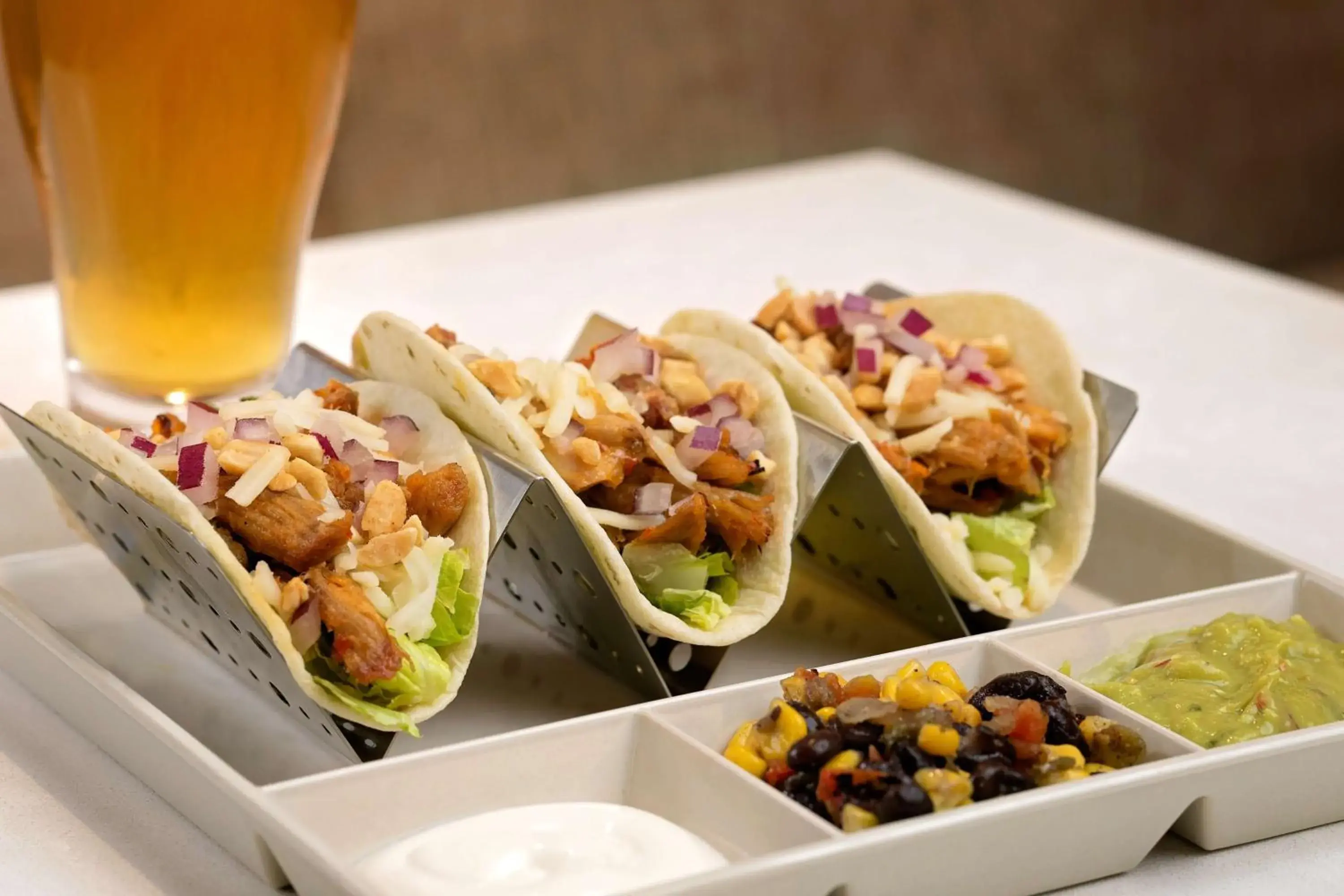 Restaurant/places to eat in Hyatt House Irvine/John Wayne Airport Restaurant/places to eat in Hyatt House Irvine/John Wayne Airport