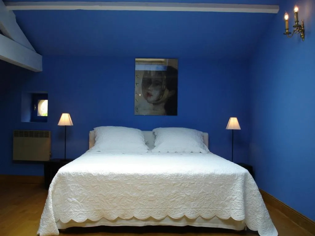 Bed in La Petite Provence de Touron