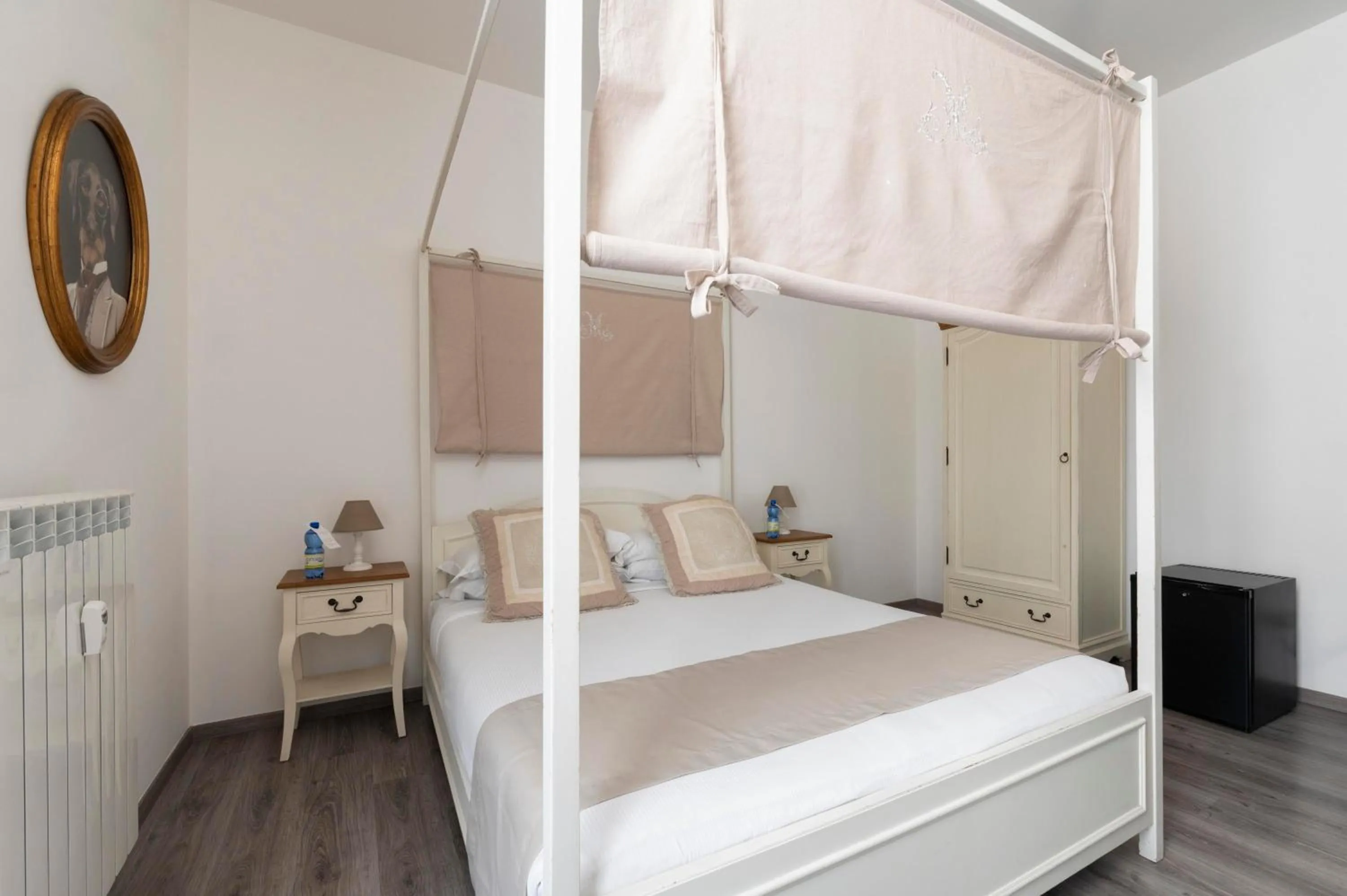 Photo of the whole room, Bed in Popolo & Flaminio Rooms