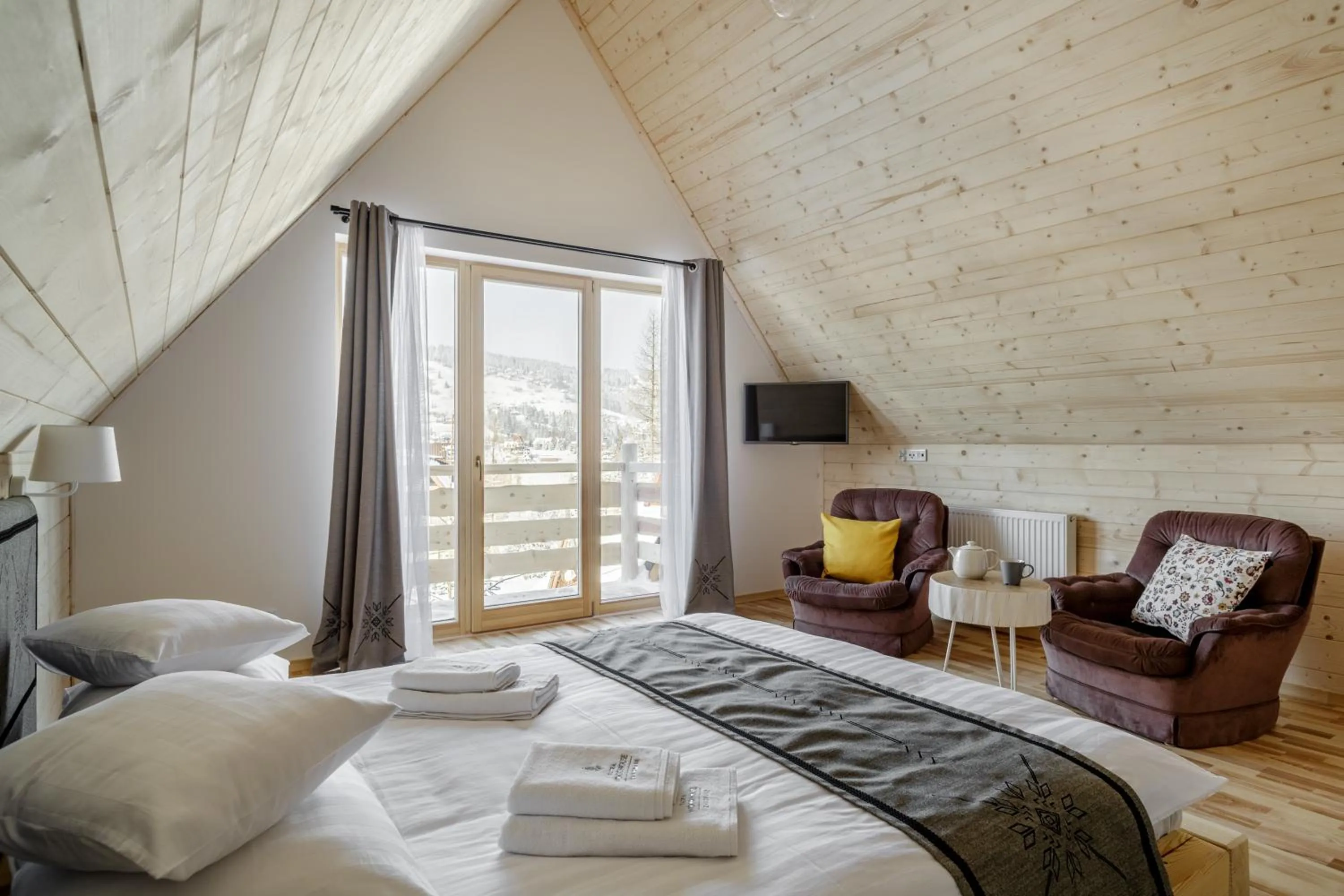 Bed in Tatra Wood House