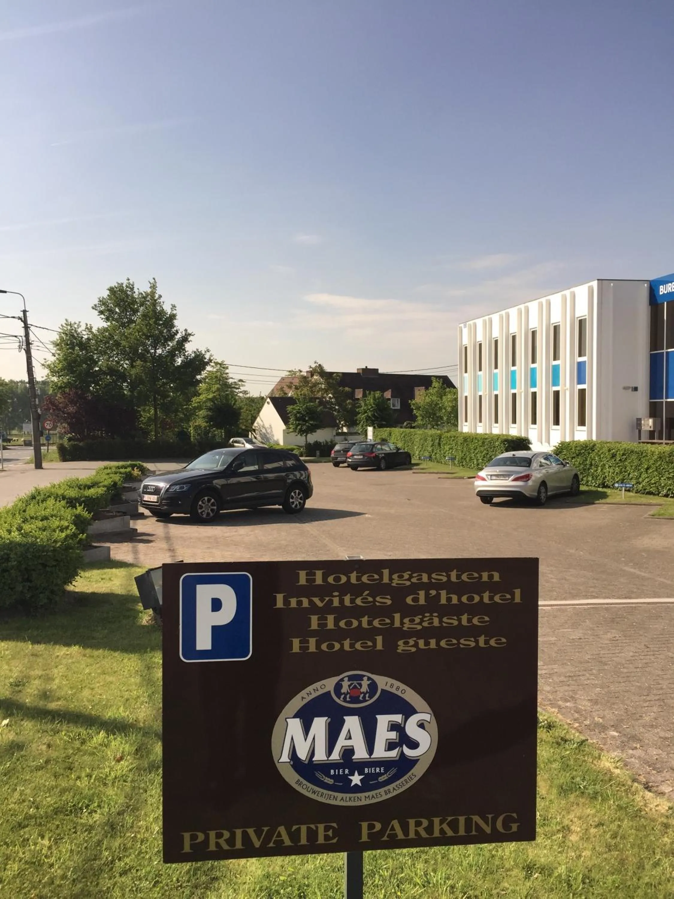 Property building in St-Janshof Hotel