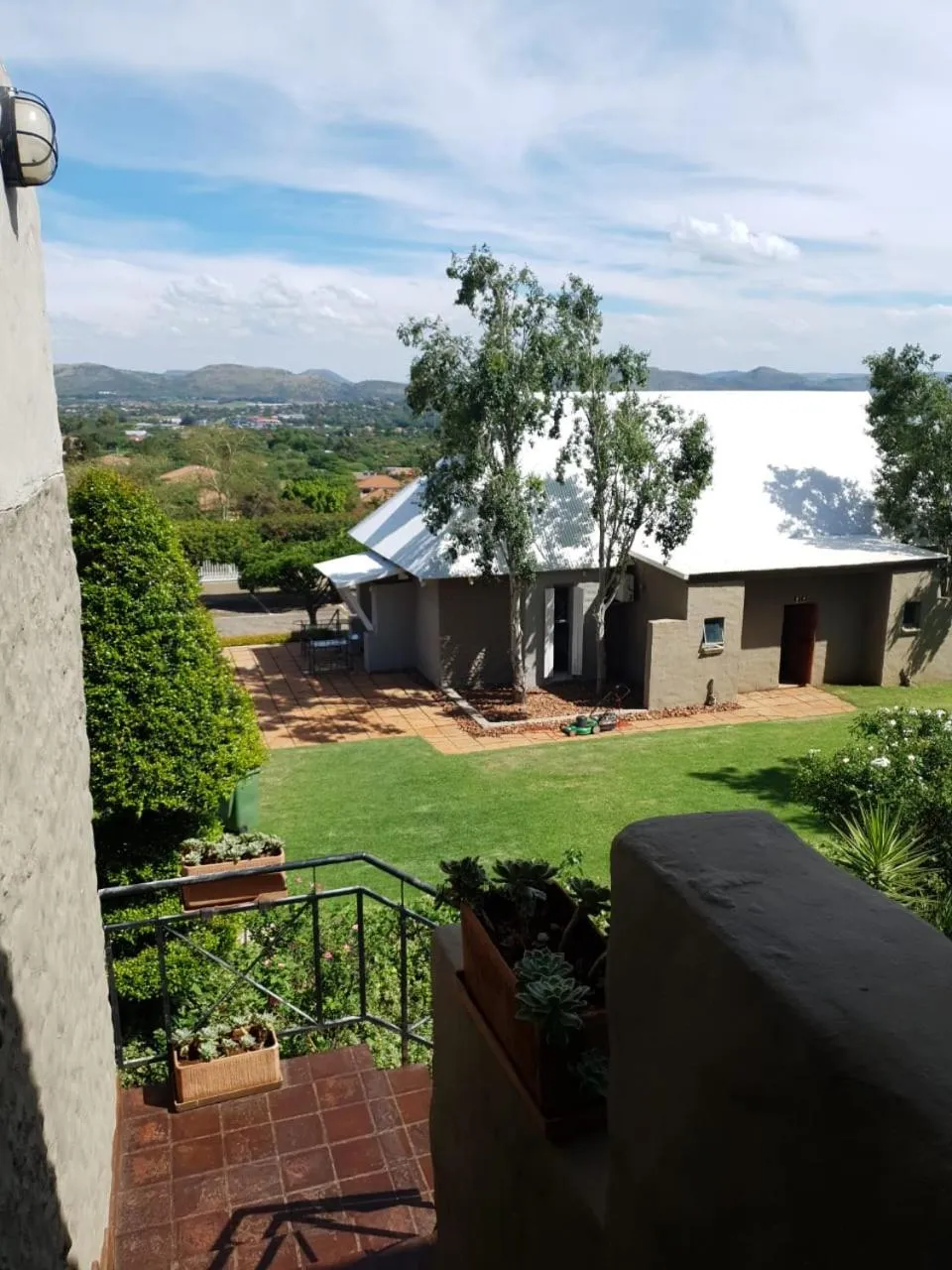 Garden view in Villa Paradiso