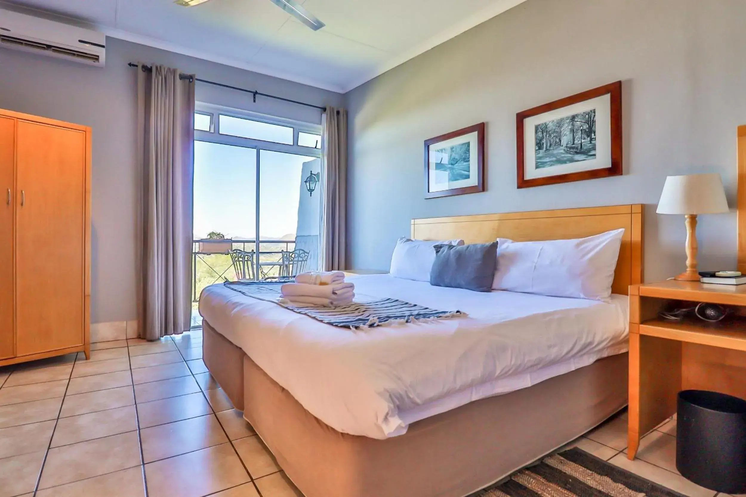 Economy Double Room in Villa Paradiso Economy Double Room in Villa Paradiso