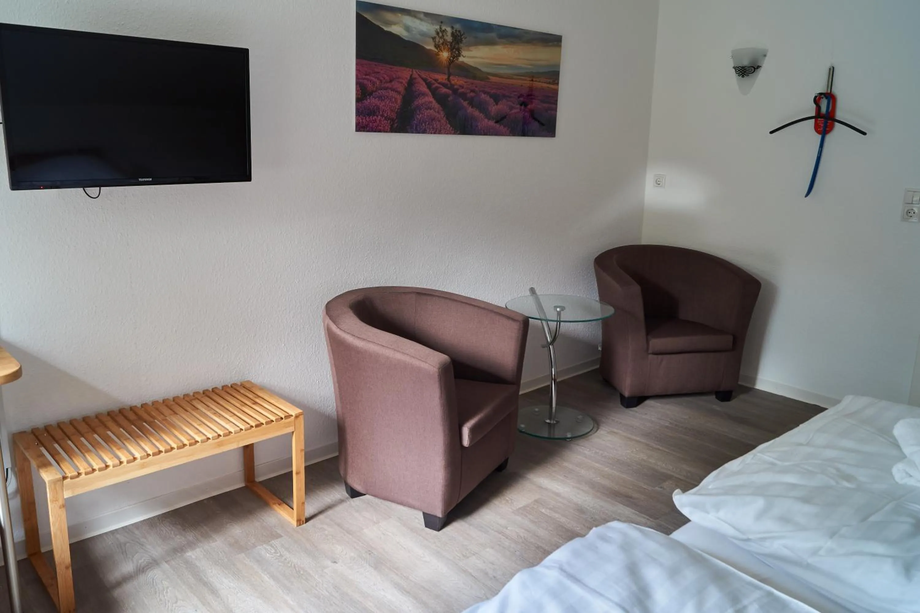 Photo of the whole room, Bed in Bredeneeker Gasthaus