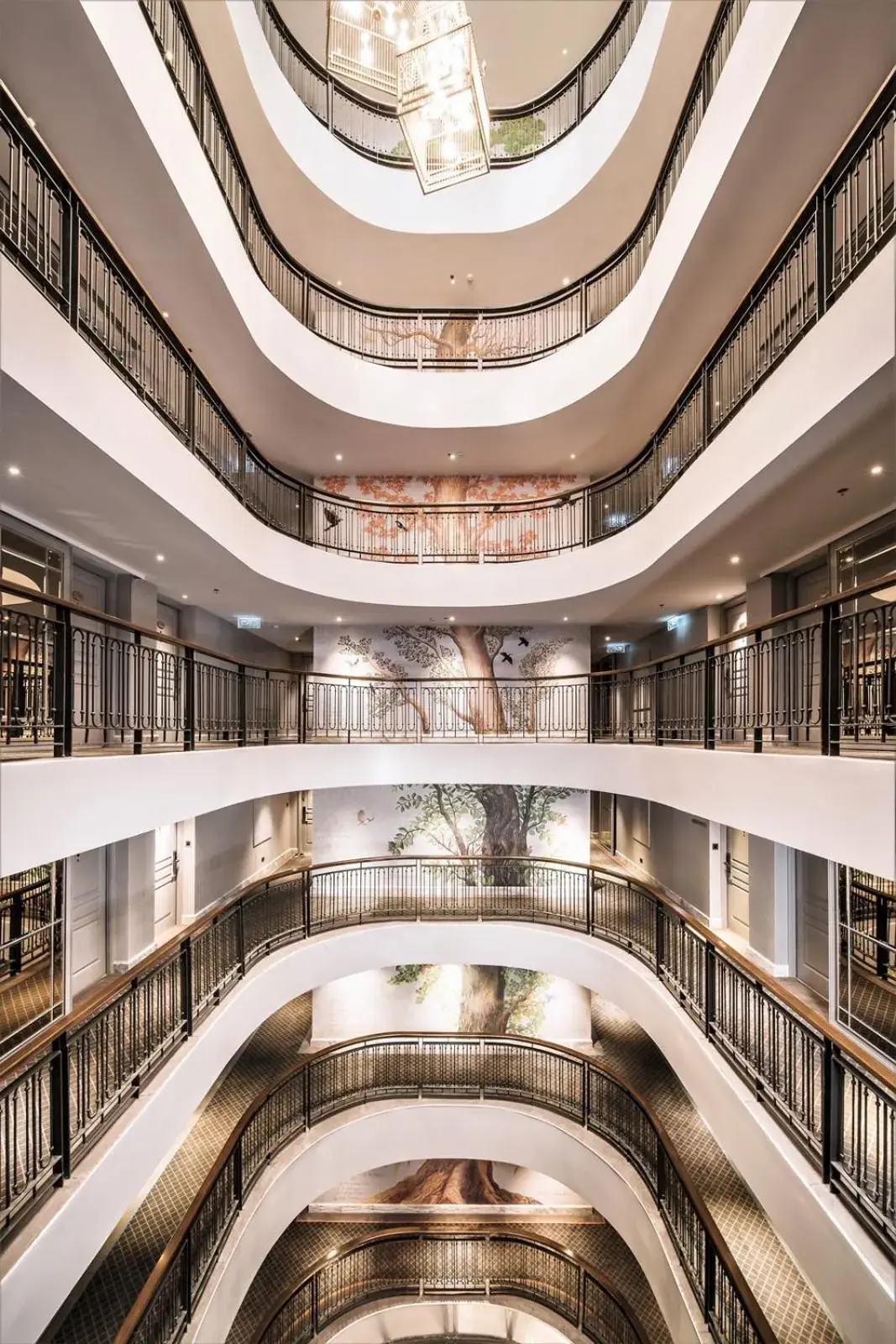 Property building in The Salil Hotel Sukhumvit 57 - Thonglor Property building in The Salil Hotel Sukhumvit 57 - Thonglor