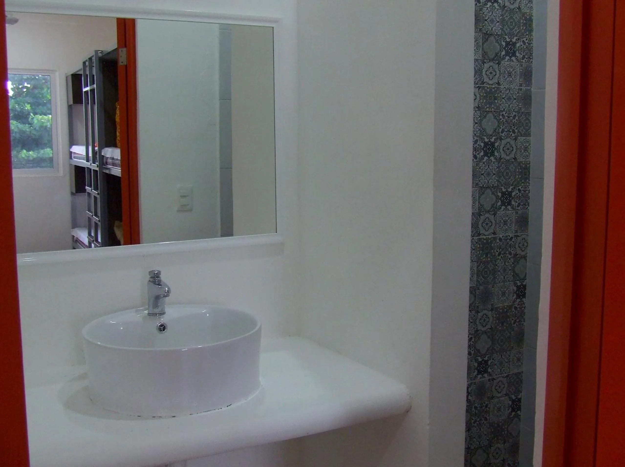 Shower in Hostel Humanity - Puerto Morelos